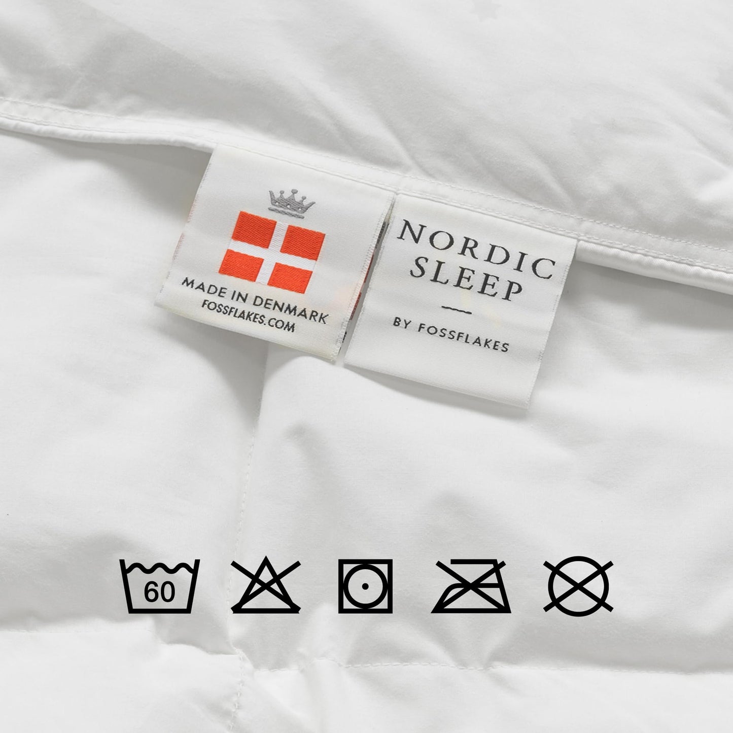 FOSSFLAKES Nordic Sleep Pillow Medium High - Comfort pillow for side sleepers, neck support pillow, and cuddle pillow (40 x 80 cm)