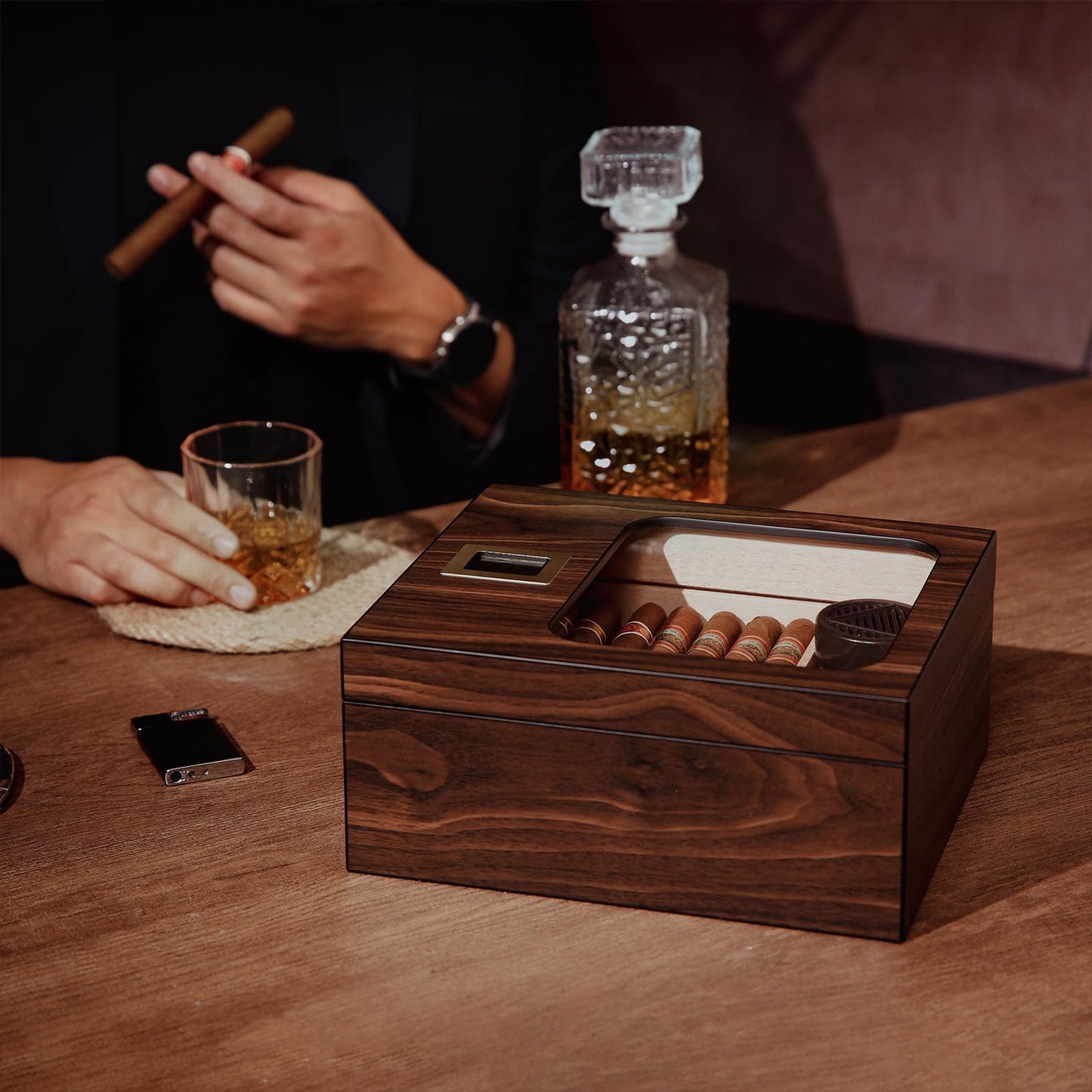 LEACHOI Handcrafted Cigar Humidor, Cigar Humidor Cabinet, Humidor Cigar Moisturizer and Cedar Core, Dividers & Digital Hygrometer, Men's Gifts Cigar Accessories
