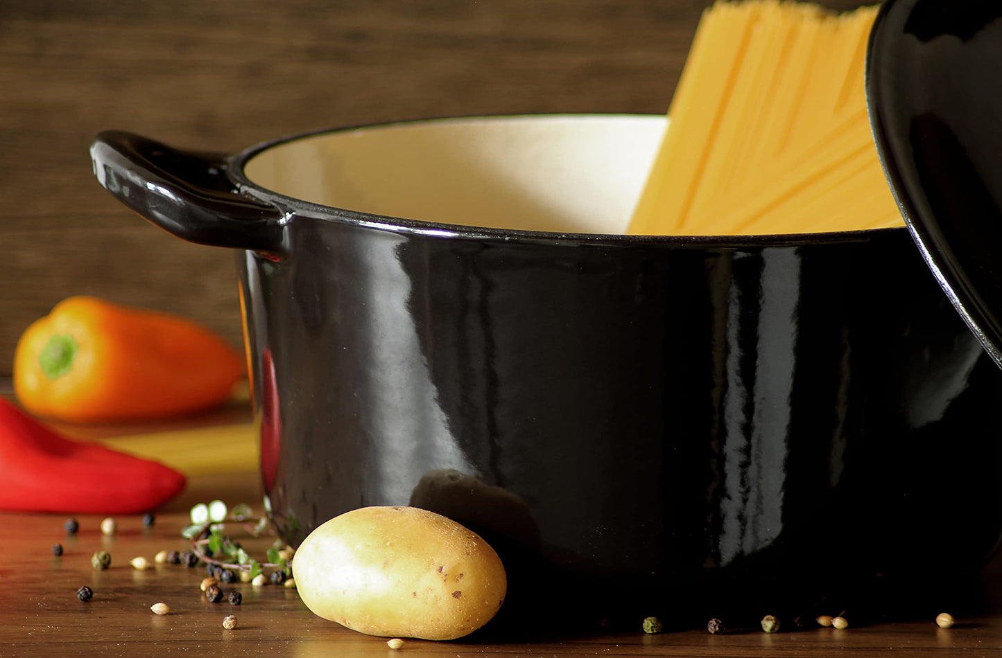 Real Work Dutch oven made of cast iron with enamel coating, cast iron pot, roaster with lid, round bread baking pot, suitable for ovens, grills, BBQs and induction, black, 3.5 L, Ø 22.5 cm, Large