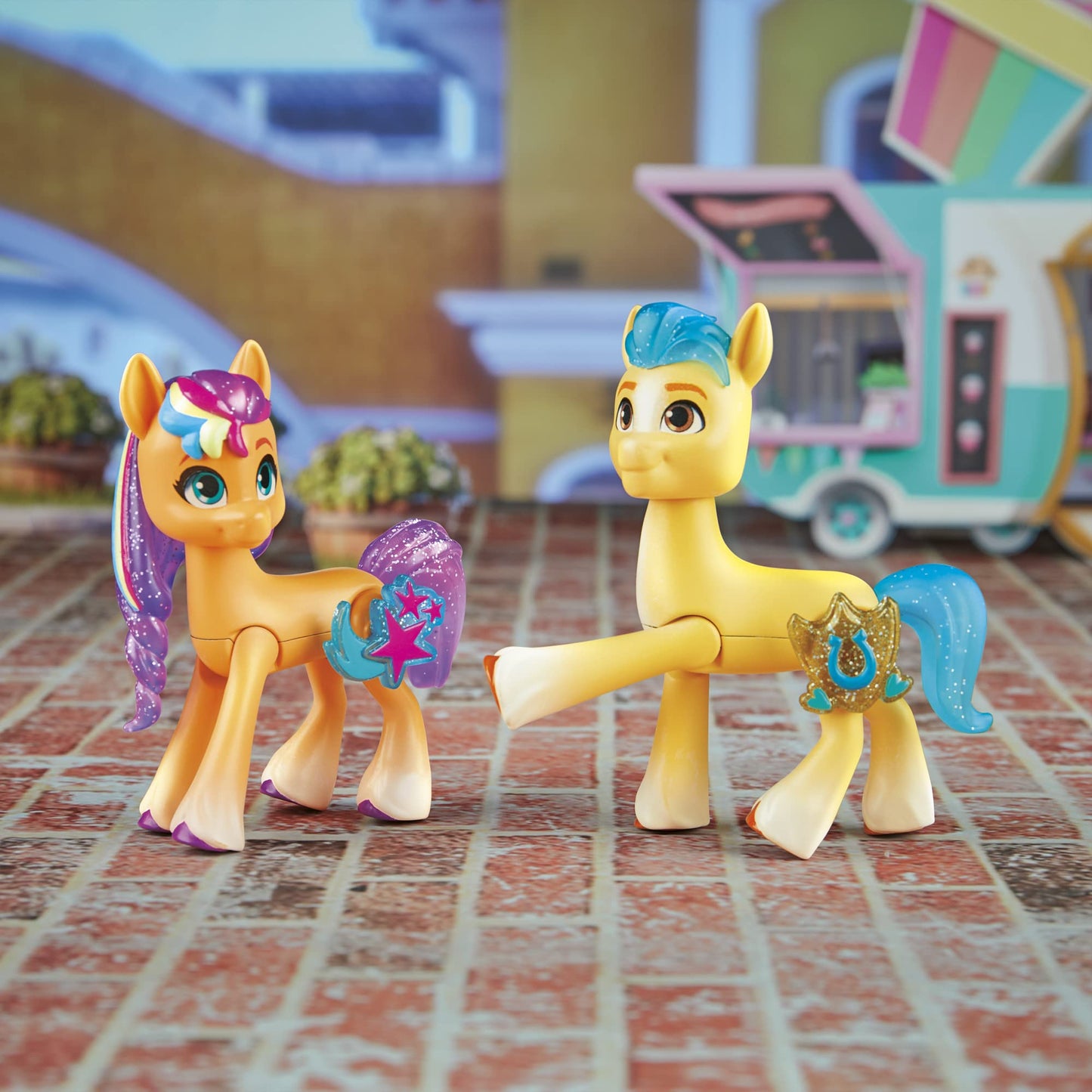 My Little Pony Mane 5 Friendship Set, collectible set featuring 5 pony figures, perfect gift for children ages 3 and up.