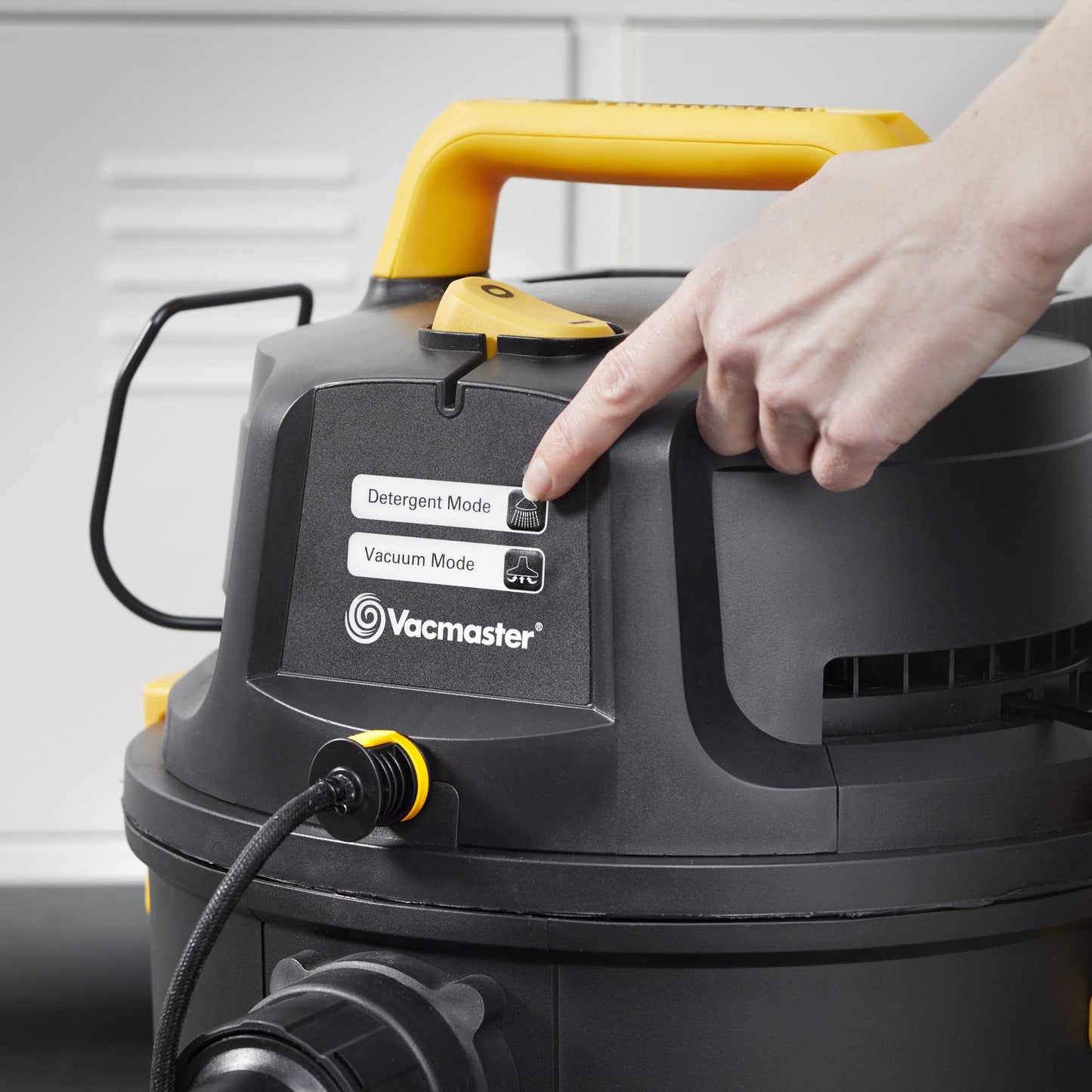 Vacmaster VK1323PFR 1300W 23L 3-in-1 wet/dry vacuum cleaner with dual-tank design, floor cleaner for hard floors carpets, carpet cleaning machine.