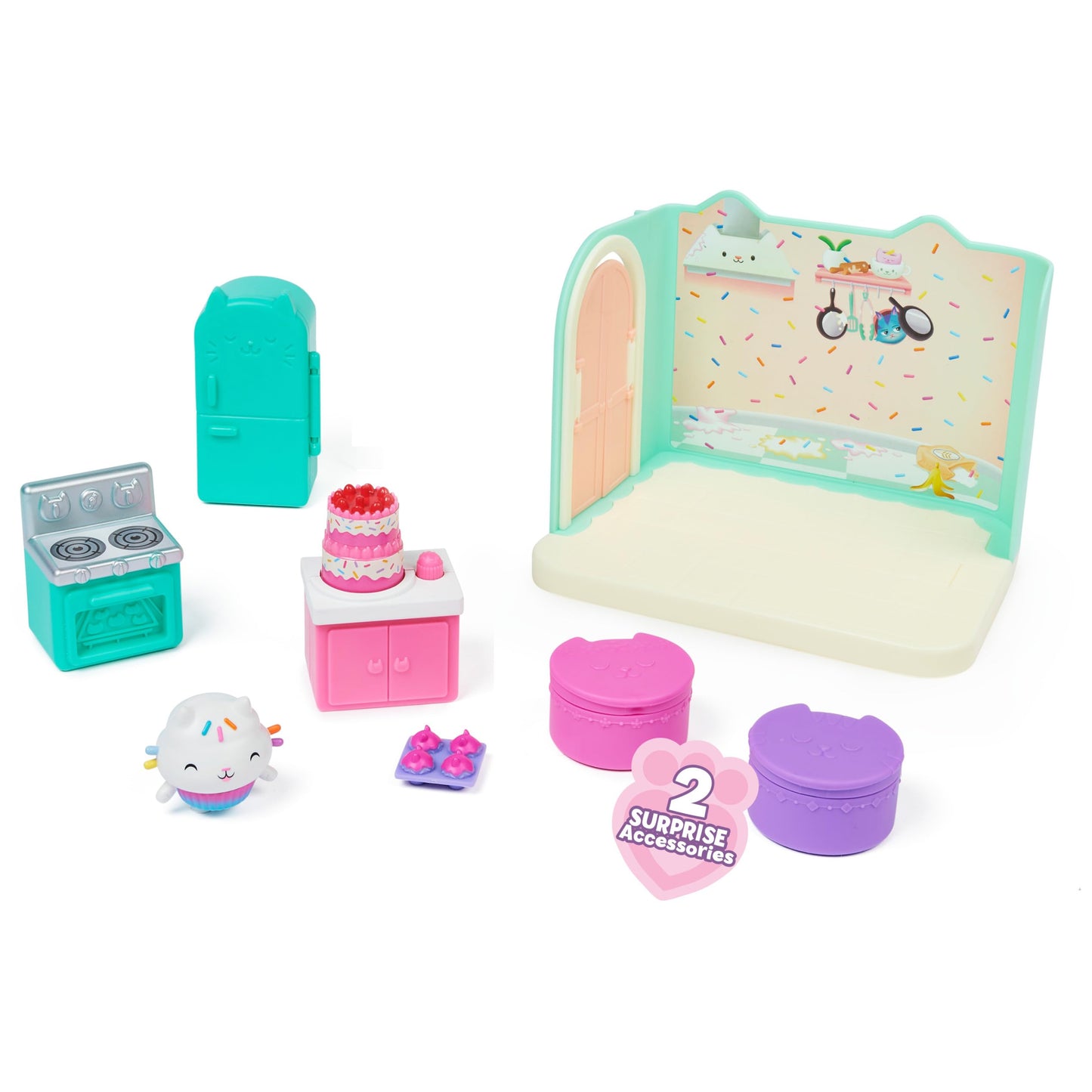 Gabby's Dollhouse Deluxe Room, Bakey with Cakey, Kitchen with Kuchi (Cakey), 3 furniture pieces and 2 surprise boxes with accessories, suitable for children aged 3 and up.