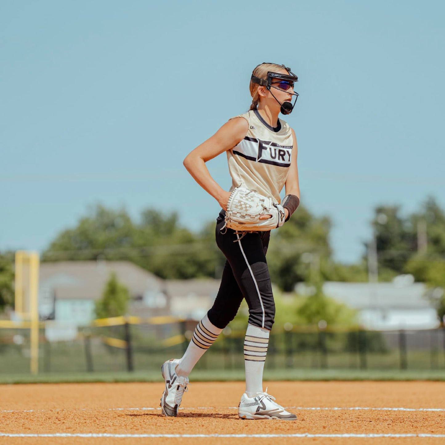 RIP-IT Original Defense Softball Face Mask, lightweight, protective softball fielder mask, adult, black.