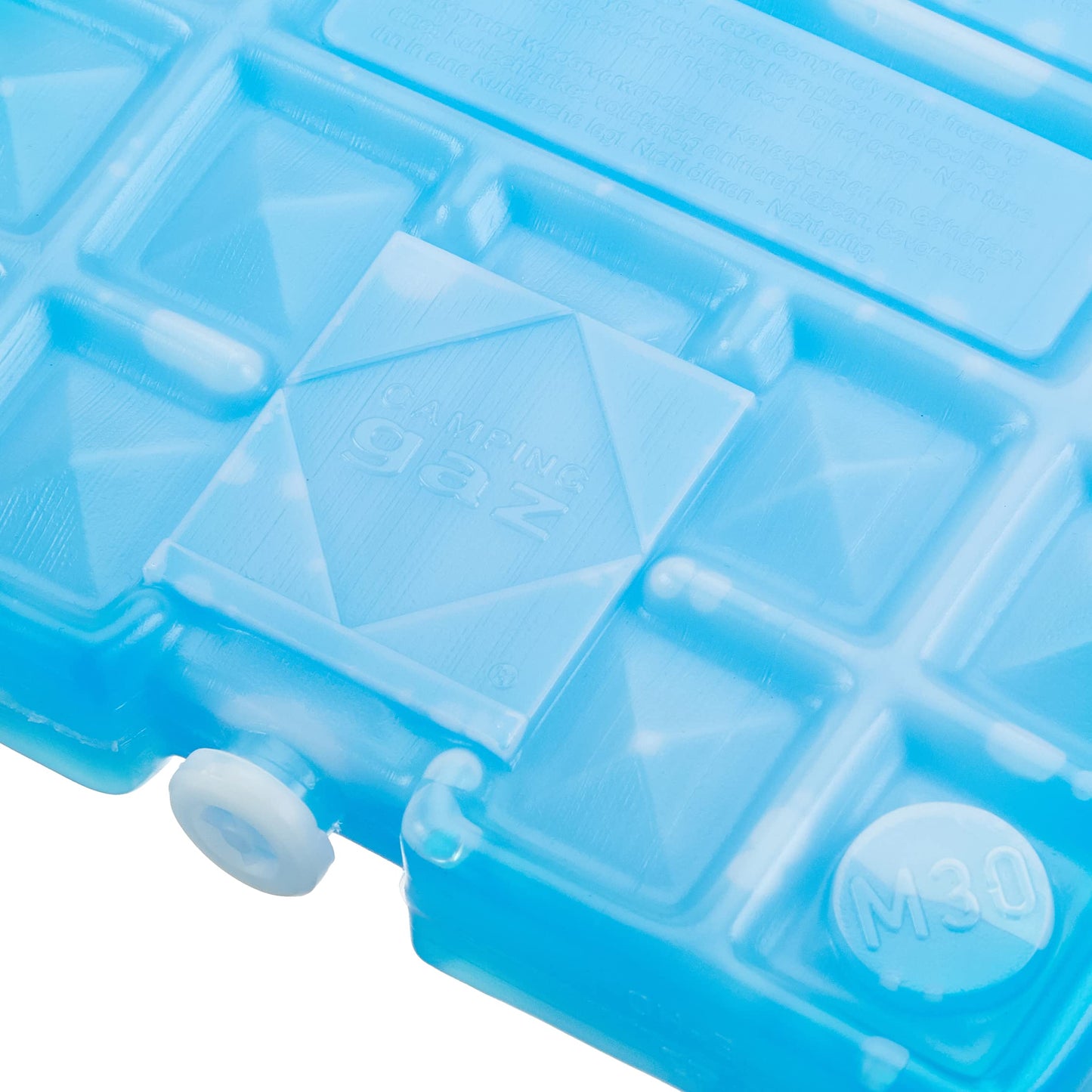 Coleman Xtreme cooler large cooler with a capacity of 47 liters & Campingaz camping kitchen Freezpack (3 x 20 x 26 cm), blue
