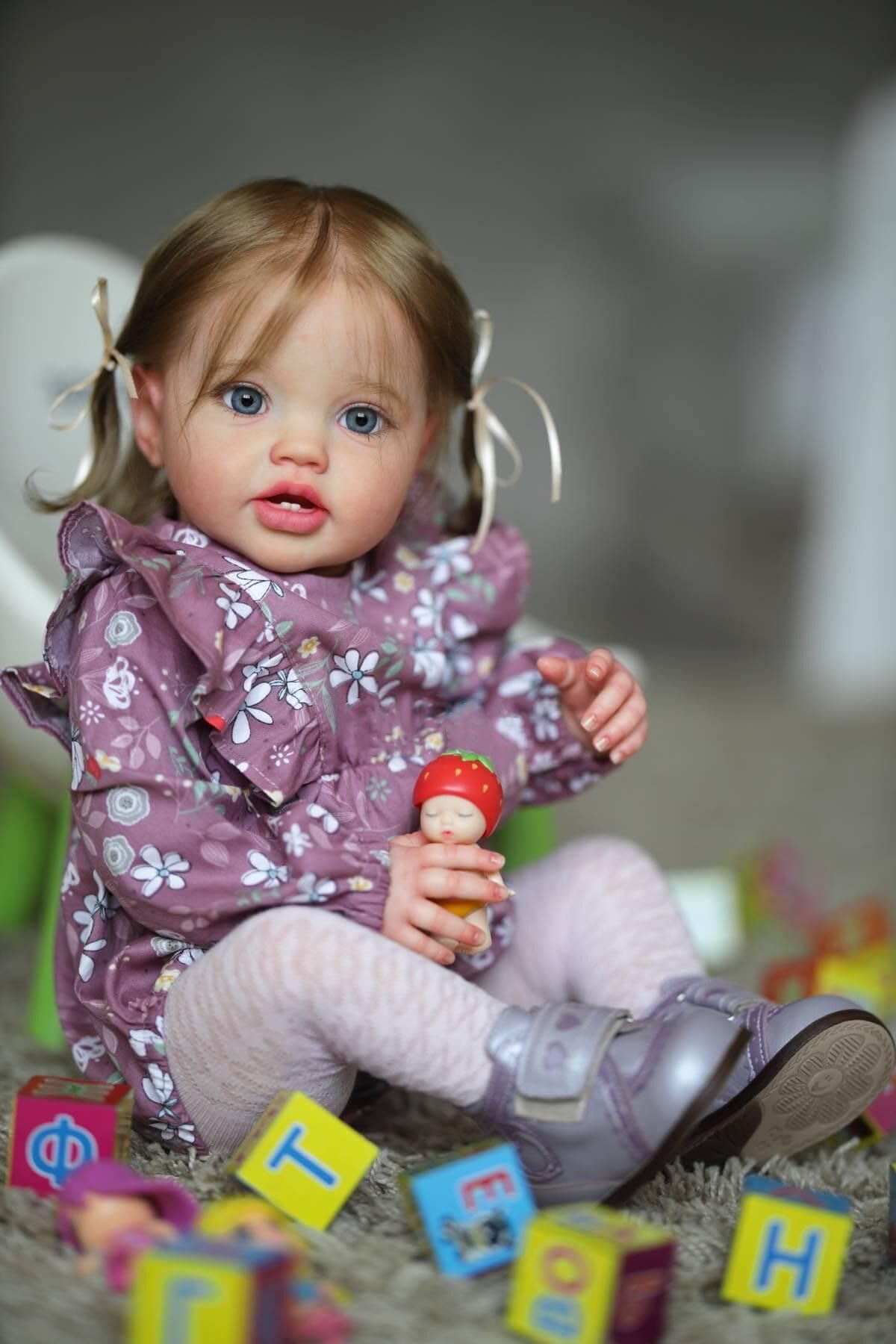 Anano Reborn baby doll girl like a real baby 24 inches 60cm lifelike toddler doll soft body realistic reborn silicone baby dolls blue eyes with blonde hair.
