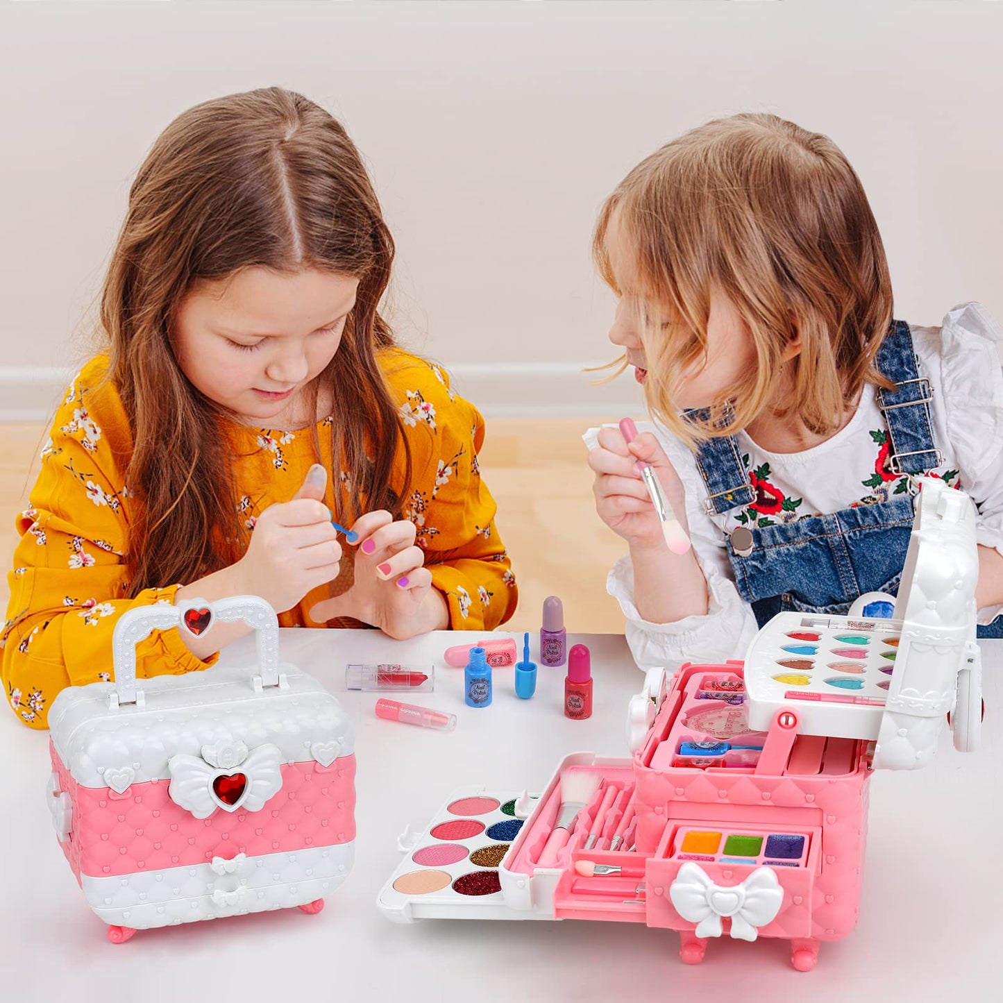 Children's Makeup Set for Girls, Flybay Kids Makeup Case Girls Toy, Washable Kids Makeup Kit Halloween Christmas Birthday for 4 5 6 7 8 9 10 11 Year Old Girls Gift