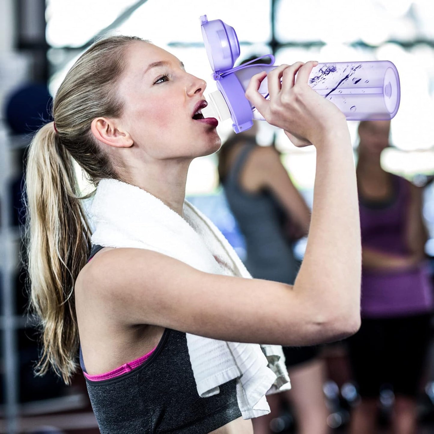 Air-water bottle, BPA-free, 650 ml, fruit-scented, water bottle with 5 flavors, leak-proof, sports water cup with straw, violet.
