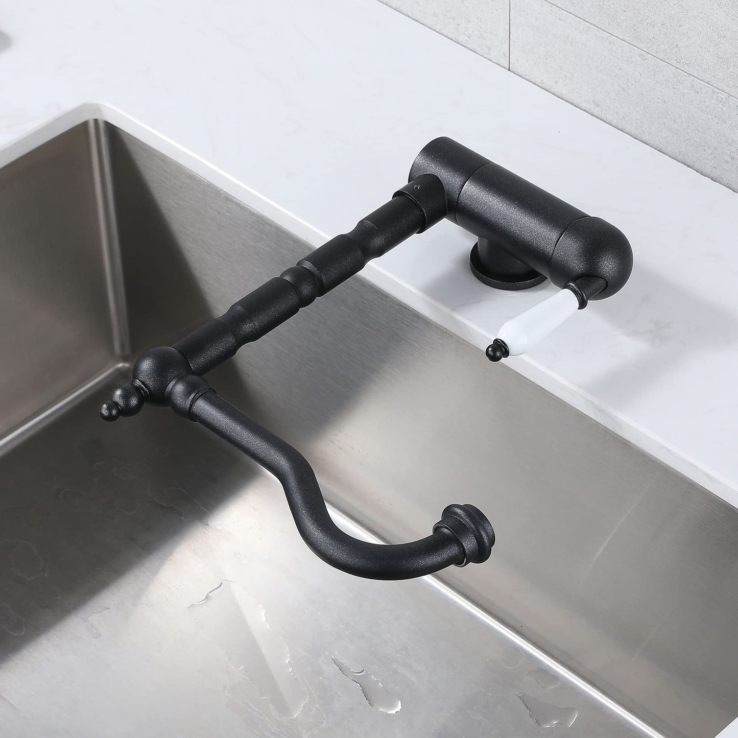 SJQKA Black Kitchen Faucet, Pre-Window Kitchen Tap Foldable 180°, Brass Single Lever Kitchen Mixer Tap 360° Rotatable (frosted/black)
