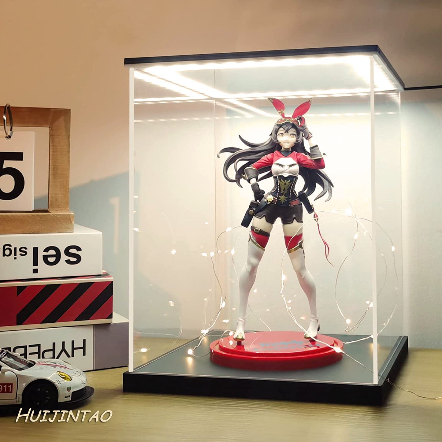 Acrylic showcase / display case for model cars, figures | with LED lighting (15x15x15 cm)