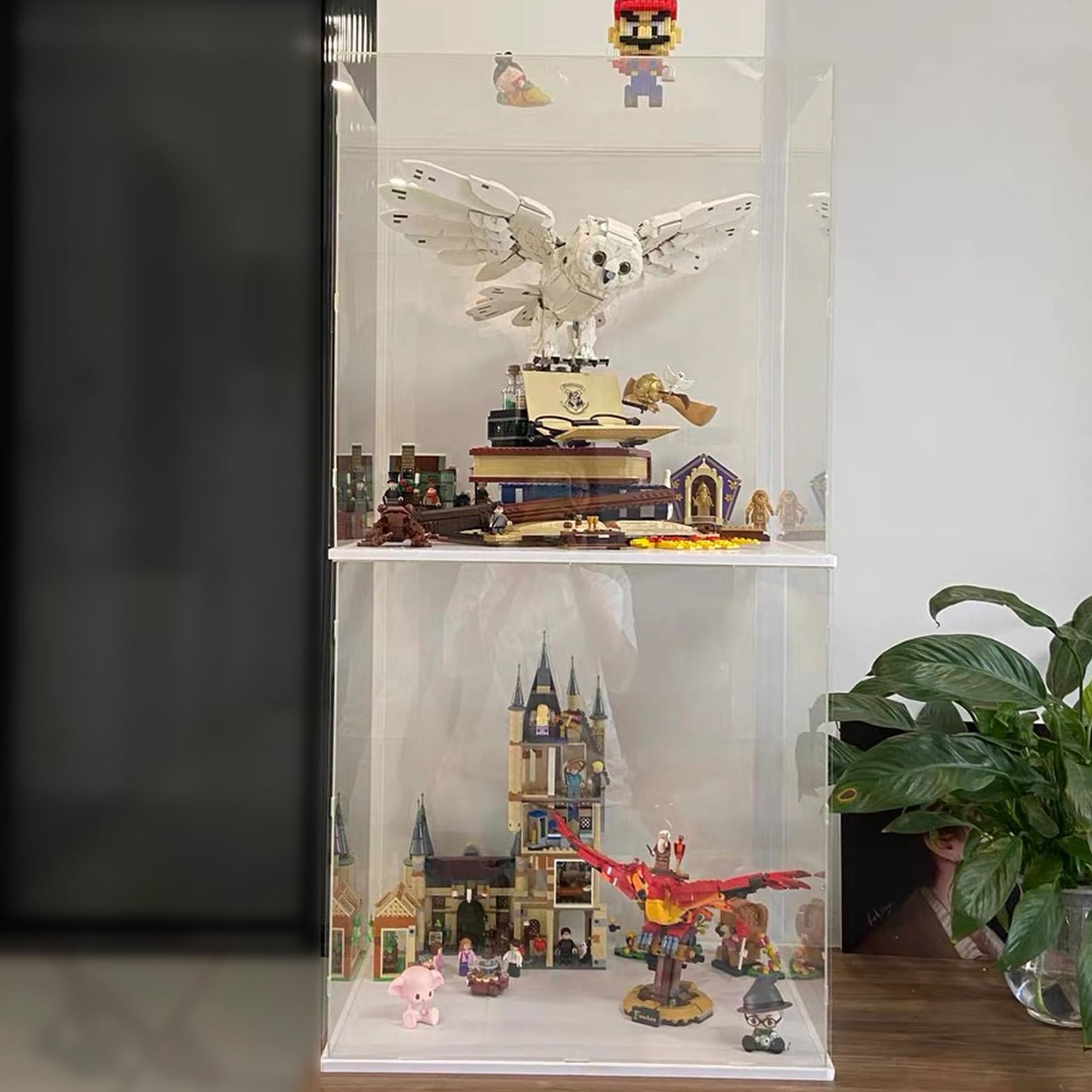 Acrylic display case for Lego 21341 43247 for soccer basketball, glass display case acrylic box transparent cube for figures collectibles toys | with wood-plastic base, white inside 30x30x30cm