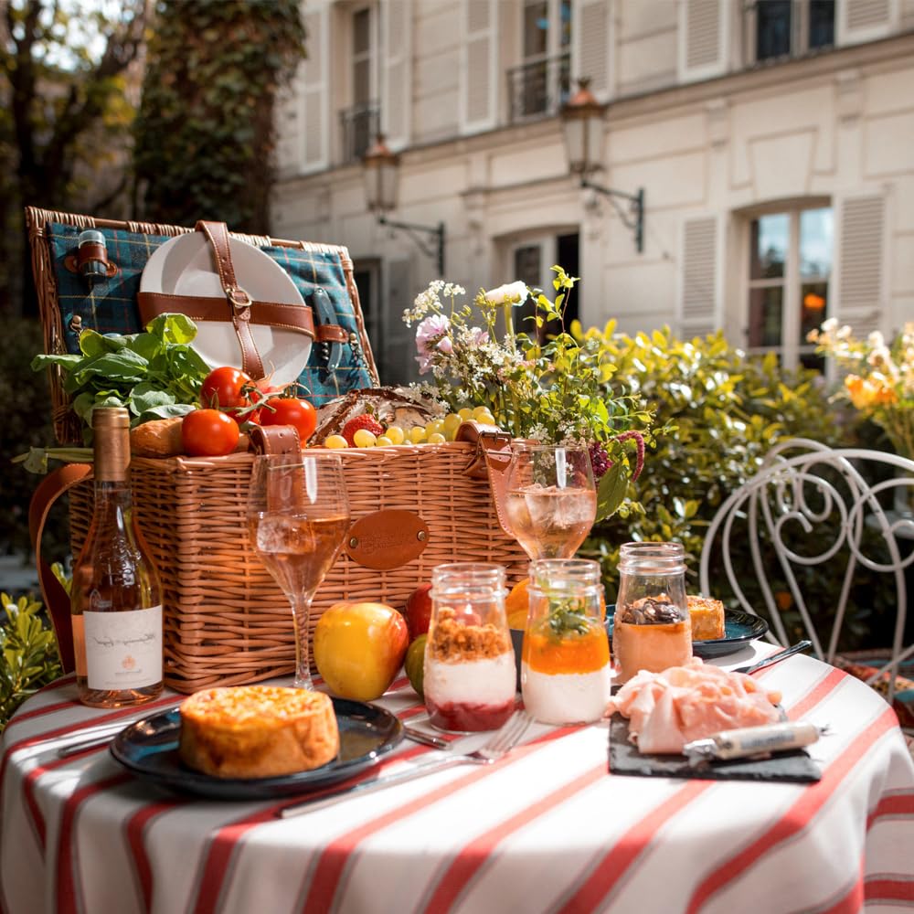 Les Jardins de la Comtesse - Picnic Basket Trianon Green - Leather Straps - Complete for 2 People - Cooler Compartment - Ceramic Plates and Wine Glasses - 40 x 30 x 23 cm