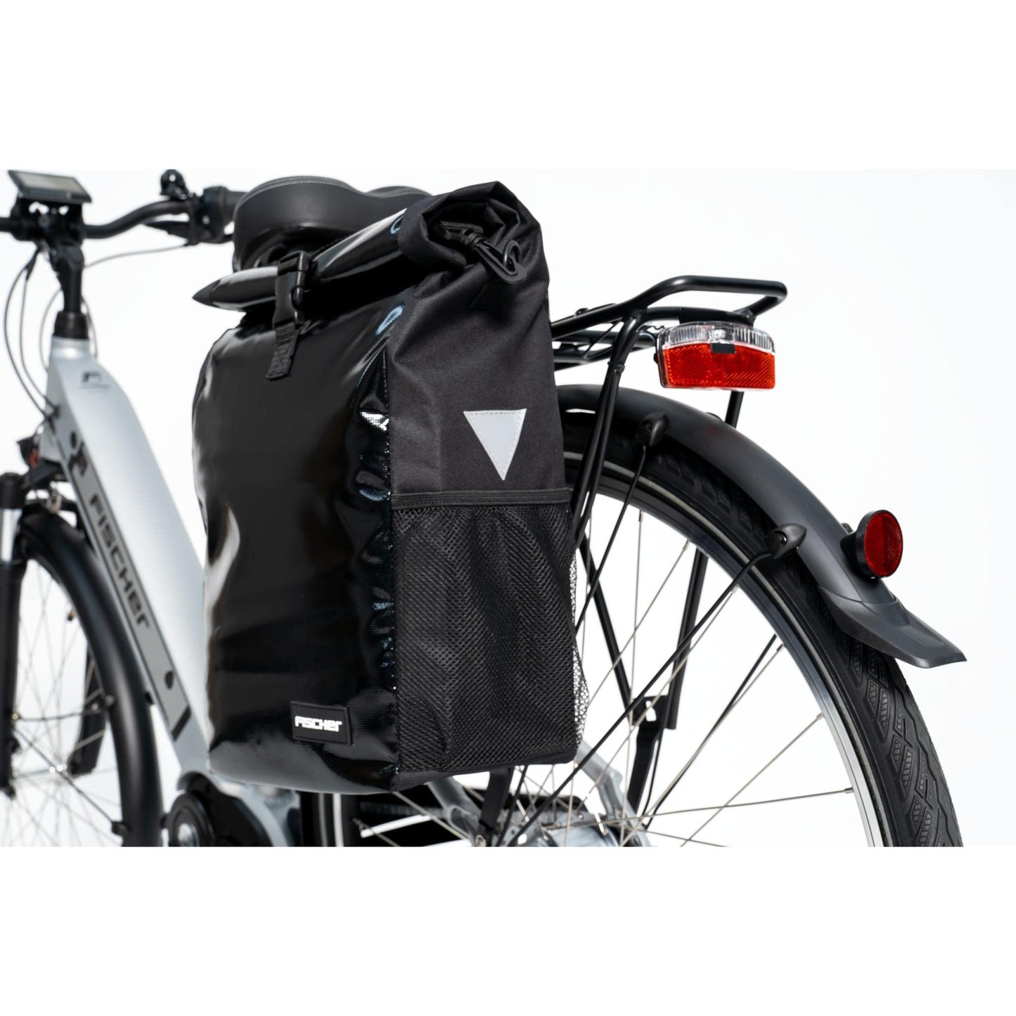 FISCHER Bike Rack Bag Courier, bike bag, messenger bag, reflector, 18 liters, water resistant, black