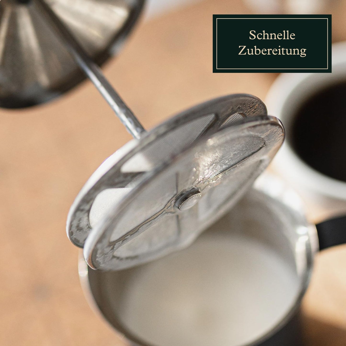 VIENESSO Hand Milk Frother manually made of stainless steel with double mesh sieve I milk frother for creamy milk foam for coffee specialties, Milk Frother including Barista E-Book (400 ml)