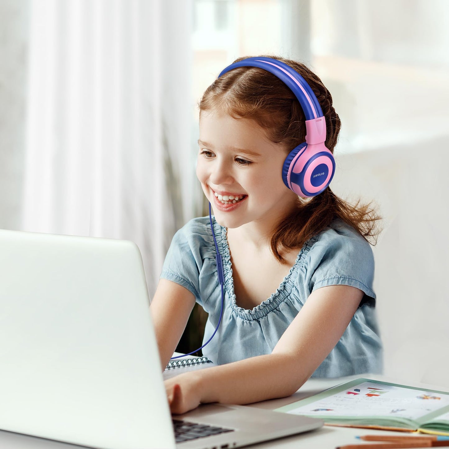 2 sets of headphones for children with portable cases, kid-safe headphones with limited volume, wired headphones for girls, boys, on-ear kids' headphones for school, travel mint + pink