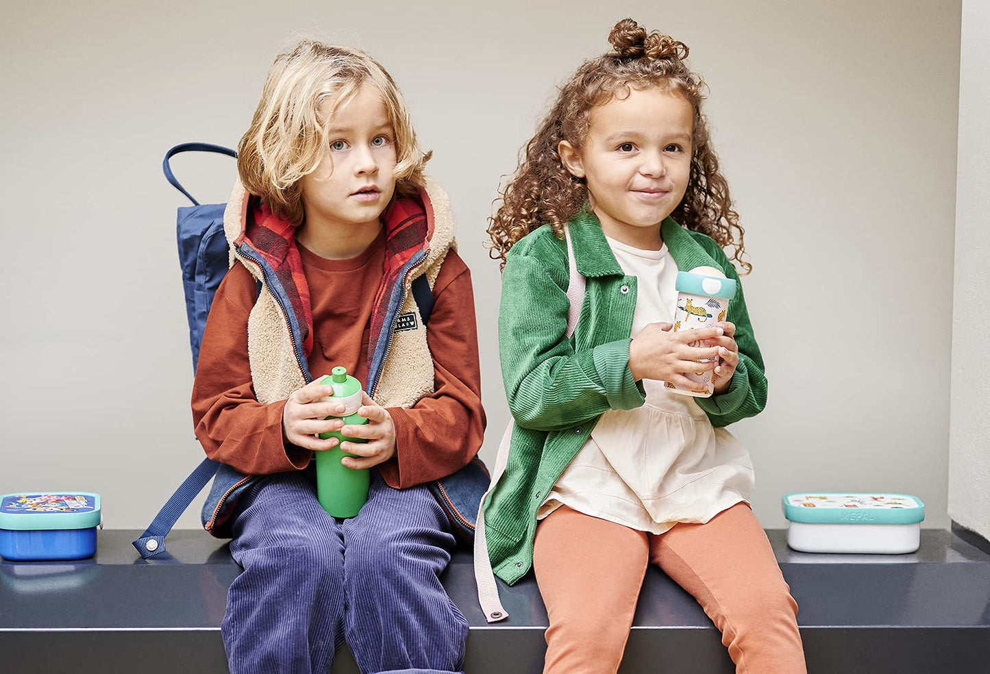 Mepal Little Dutch pop-up campus water bottle - personalized with name for kids - leak-proof bottle for school - BPA-free & dishwasher safe - 400 ml - Little Goose.