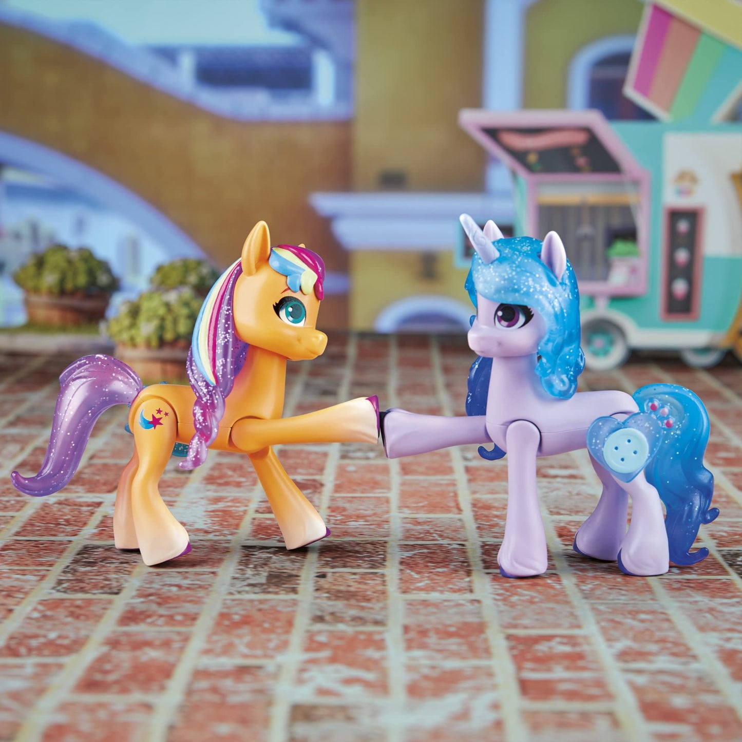 My Little Pony Mane 5 Friendship Set, collectible set featuring 5 pony figures, perfect gift for children ages 3 and up.