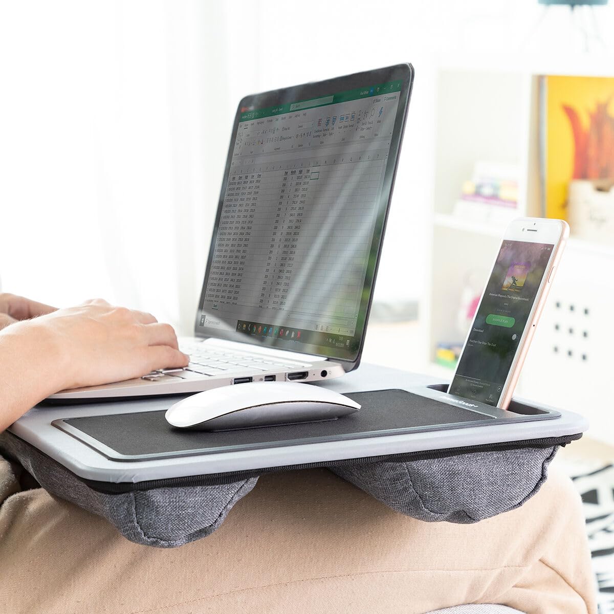 InnovaGoods® Laptop Desk with XL Seat Cushion Deskion, comfortable and ergonomic working or studying with desk and XL seat cushion design, ideal for home and office.