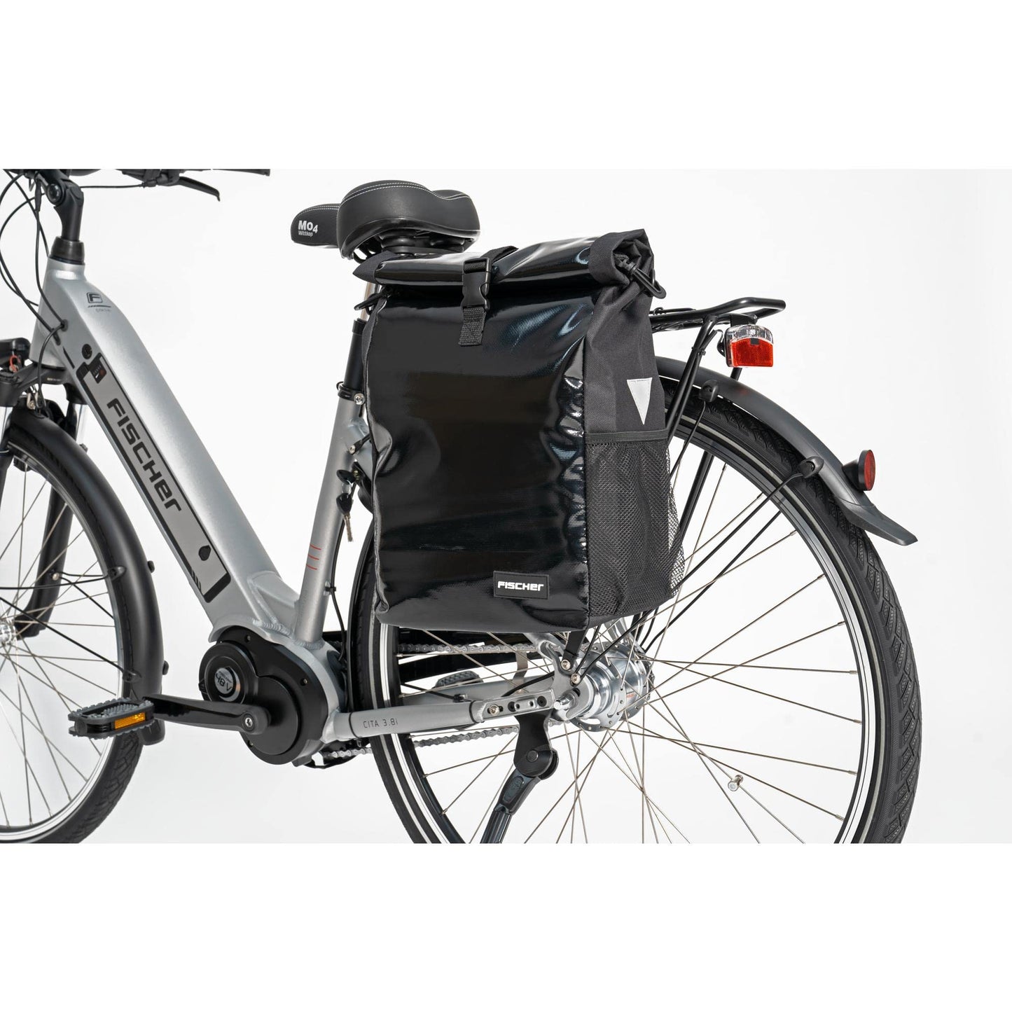 FISCHER Bike Rack Bag Courier, bike bag, messenger bag, reflector, 18 liters, water resistant, black