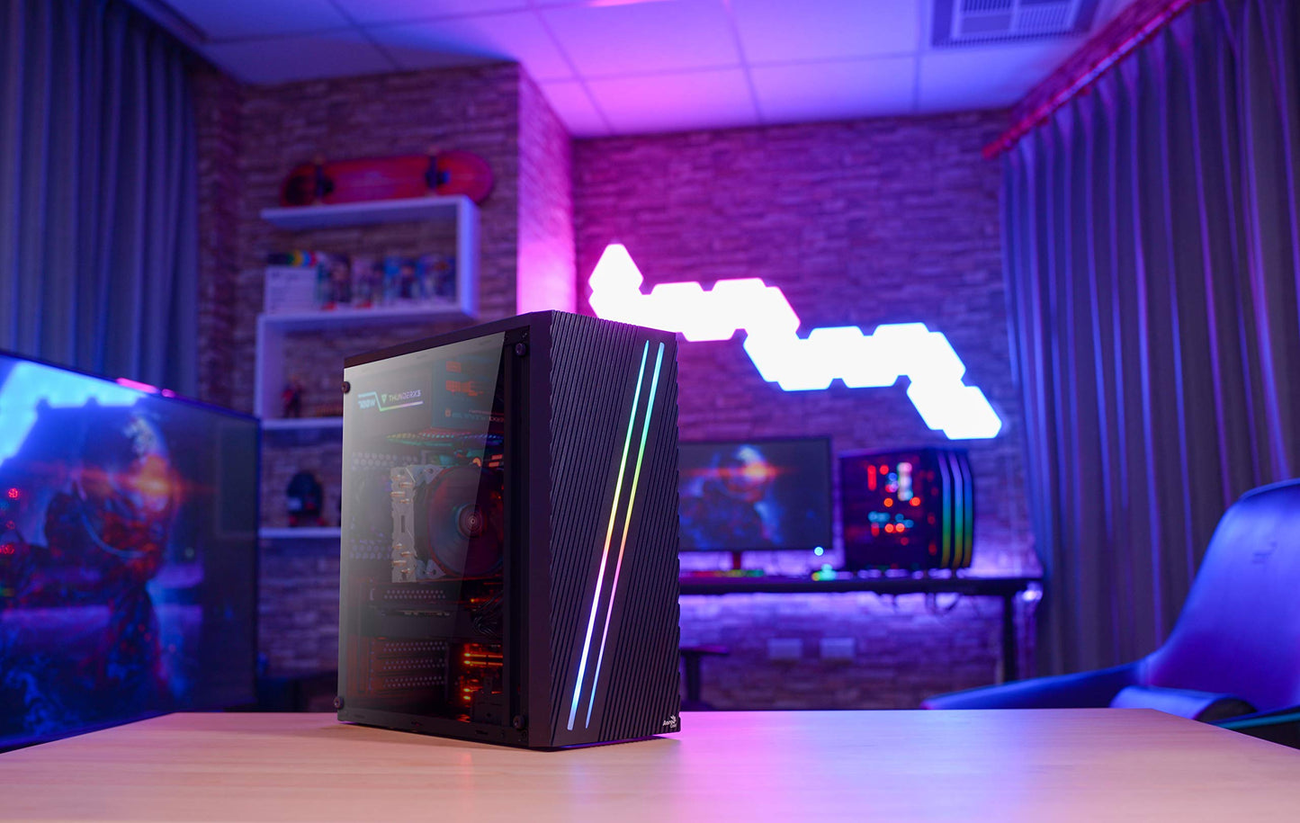 Aerocool Streak PC Gaming Case, Mid-Tower, ATX, RGB, 18 Lighting modes, Full Window, Ideal for First Time and Experienced gamers , Black