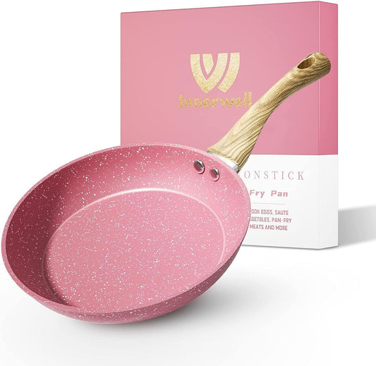 Innerwell 24 cm non-stick frying pan, induction pan with ceramic coating, professional quality omelette pan, healthy granite pan, oven-safe, PFOA-free, pink.