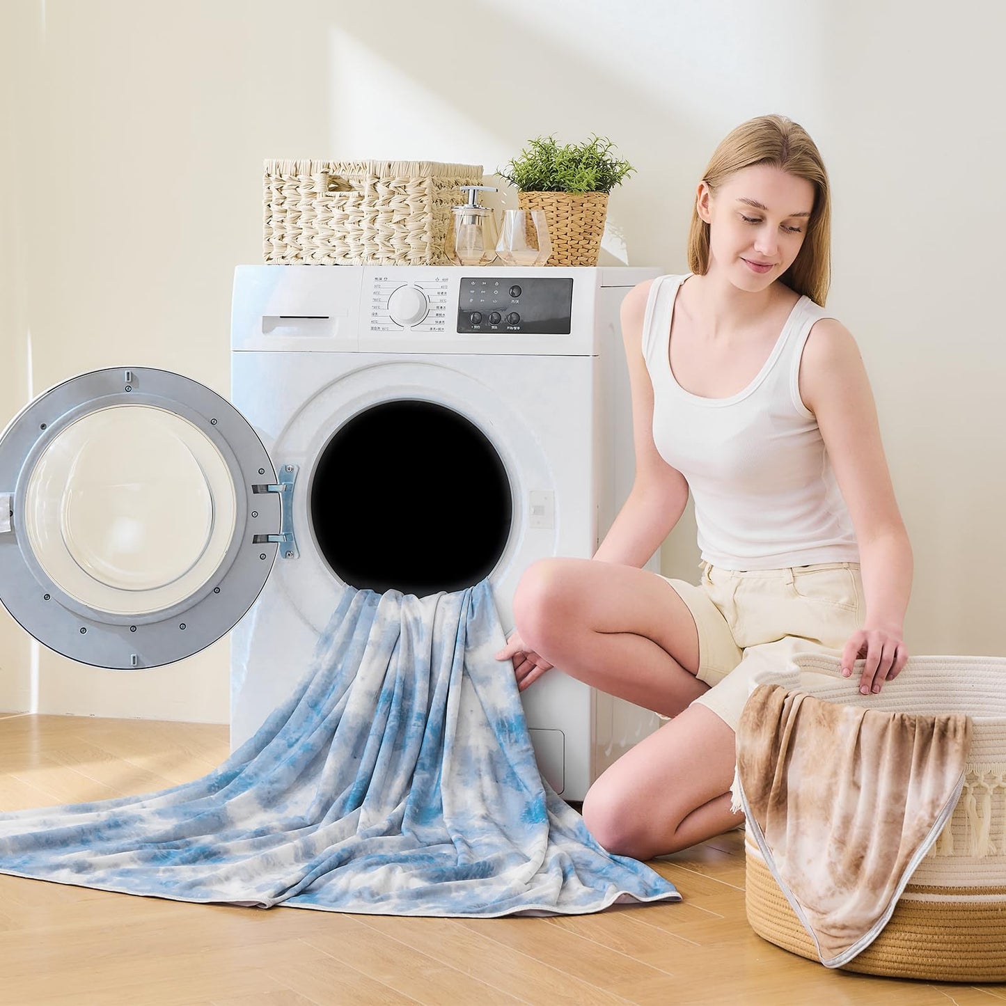 EMME Cooling Blanket Cooling Blanket, Arc-Chill Q-Max>0.5, 228 x 228 cm, 2 in 1 Double-sided Thin Summer Blanket, Lightweight Breathable Bedspreads, Sofa Blankets, Bedspread Throw Blanket, Watercolor Khaki