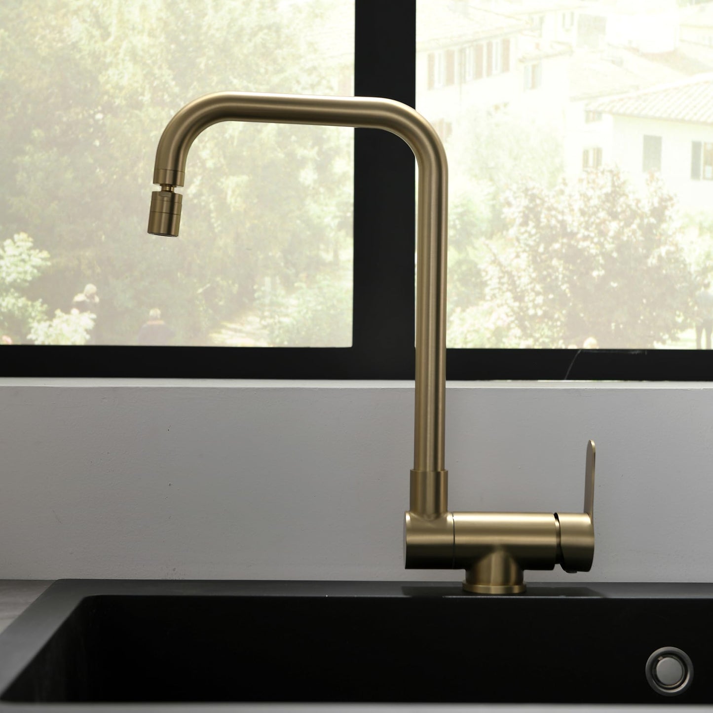 Pre-Window Kitchen Faucet, Brushed Gold Kitchen Faucet Folding, Foldable Single Lever Kitchen Mixer Tap With Cold and Hot Water Hoses.