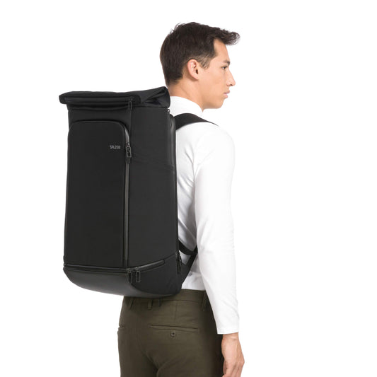 Salt Triplete Backpack made of nylon in the color black, with padded 16-inch tablet and laptop compartment, volume: 32L expandable to 37L, size: 32 x 21 x 56 cm, ZEN-SBP-001-858