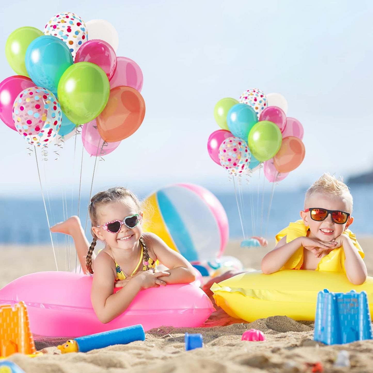 140 Piece Tropical Balloons Garland, Hawaiian Tropical Balloon Garland with Flamingo, Palm, Leaf, Latex Balloons for Summer Party.