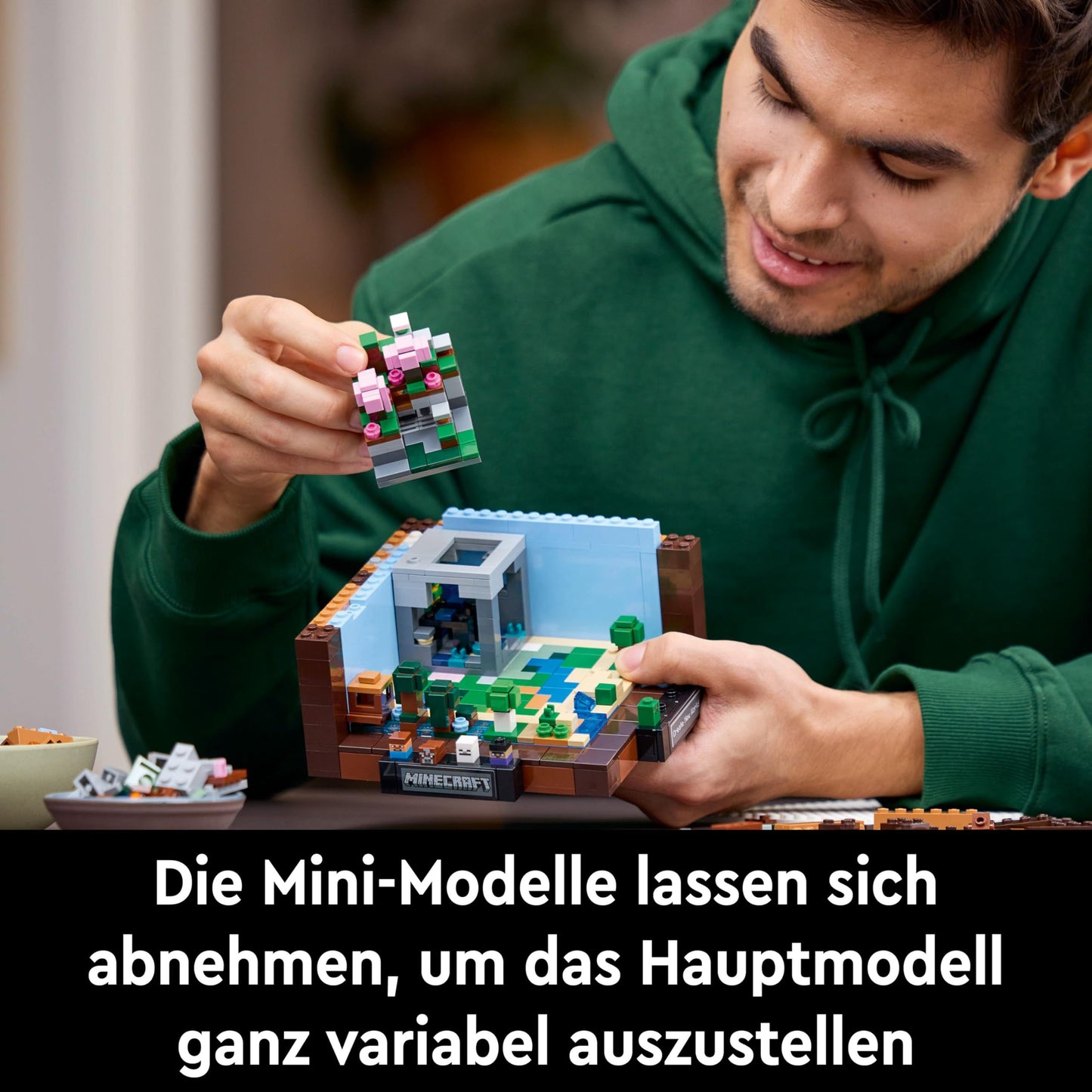LEGO Minecraft The Crafting Box - Adult building toy - Display model with 8 figures including Steve, Alex, and Mobs - DIY decor for the living room - Minecraft gift for adults - 21265