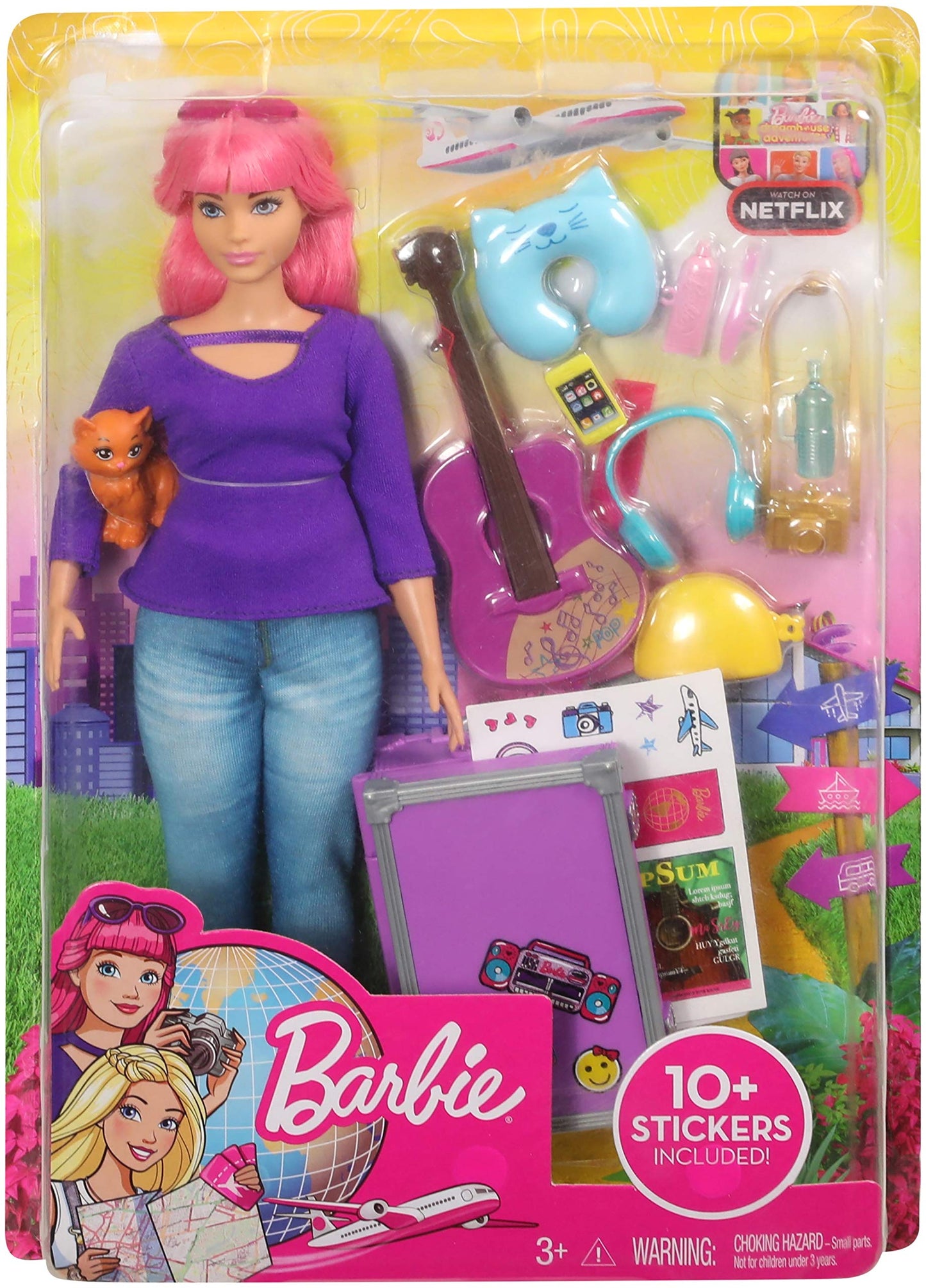 Barbie FWV26 doll Daisy (curvy with pink hair) and kitten, guitar, opening suitcase, stickers, and nine accessories, toy gift for children ages 3-7.