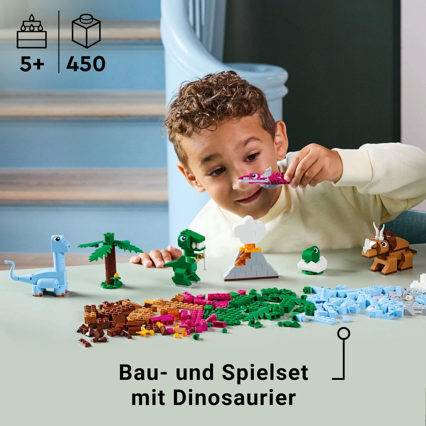 LEGO Classic Creative Dinosaurs, building set with models and animal figures made of bricks, imaginative play experience, gift for boys and girls aged 5 and up, includes T.Rex and Triceratops 11041