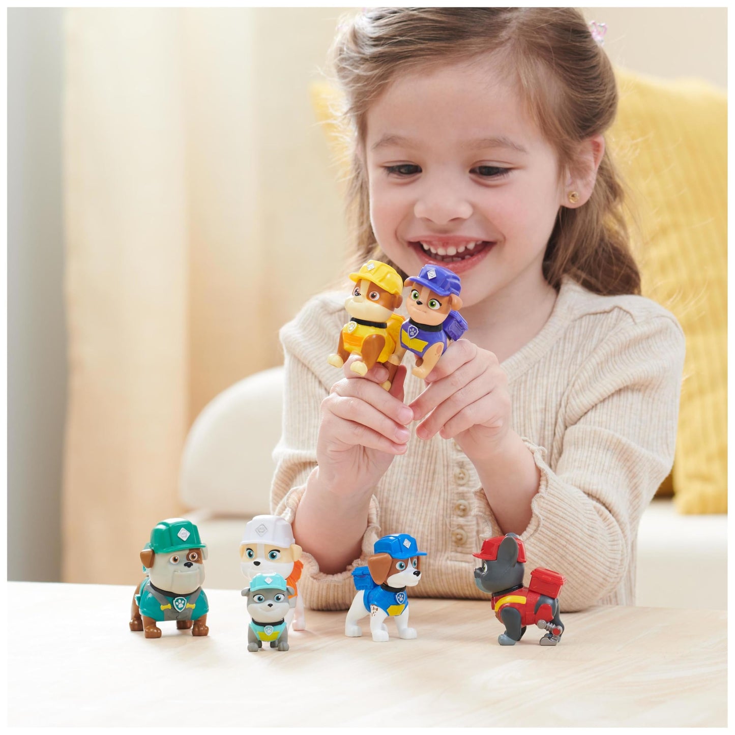 Rubble & Crew - 7 dog figures gift set for collecting, toys suitable for children aged 3 and up.