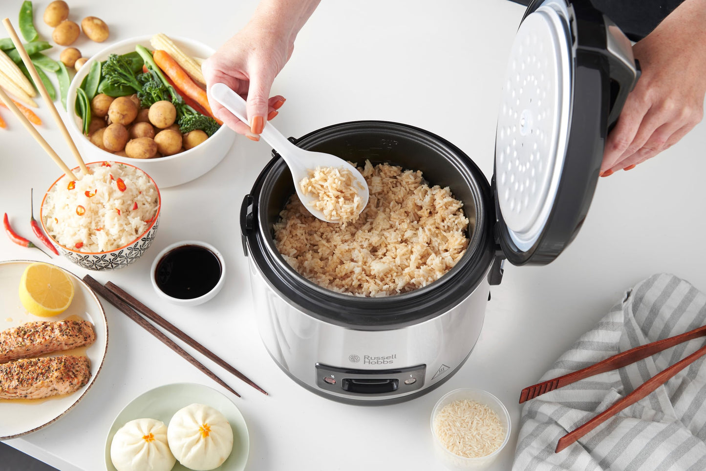 Russell Hobbs Rice Cooker 1.2L with Steamer - includes aroma lid (keep warm function, non-stick cooking pot, rice spoon & measuring cup, stainless steel) 27080-56