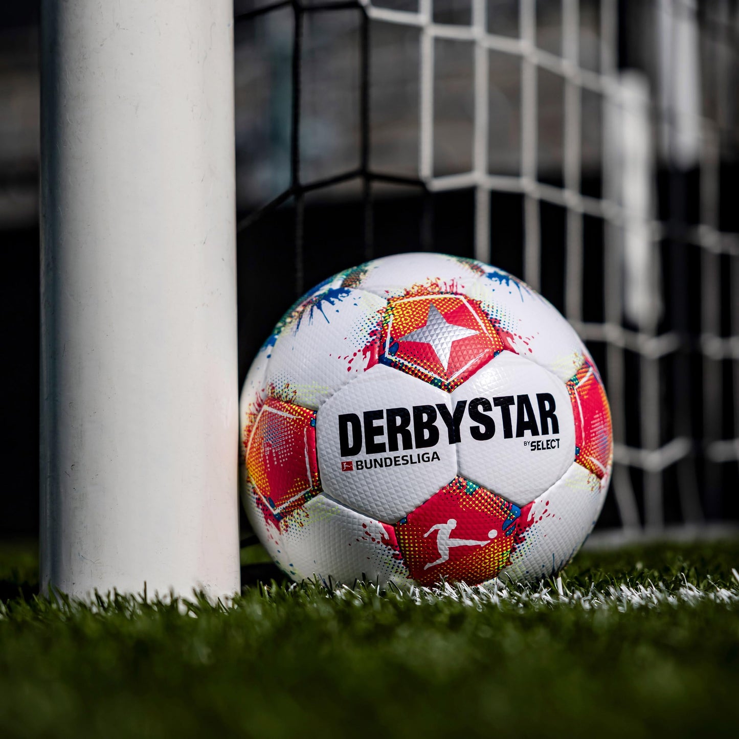 Derbystar Bundesliga Player Special v25 soccer ball, size 5, leisure ball, design of the official match ball 2025/2026.