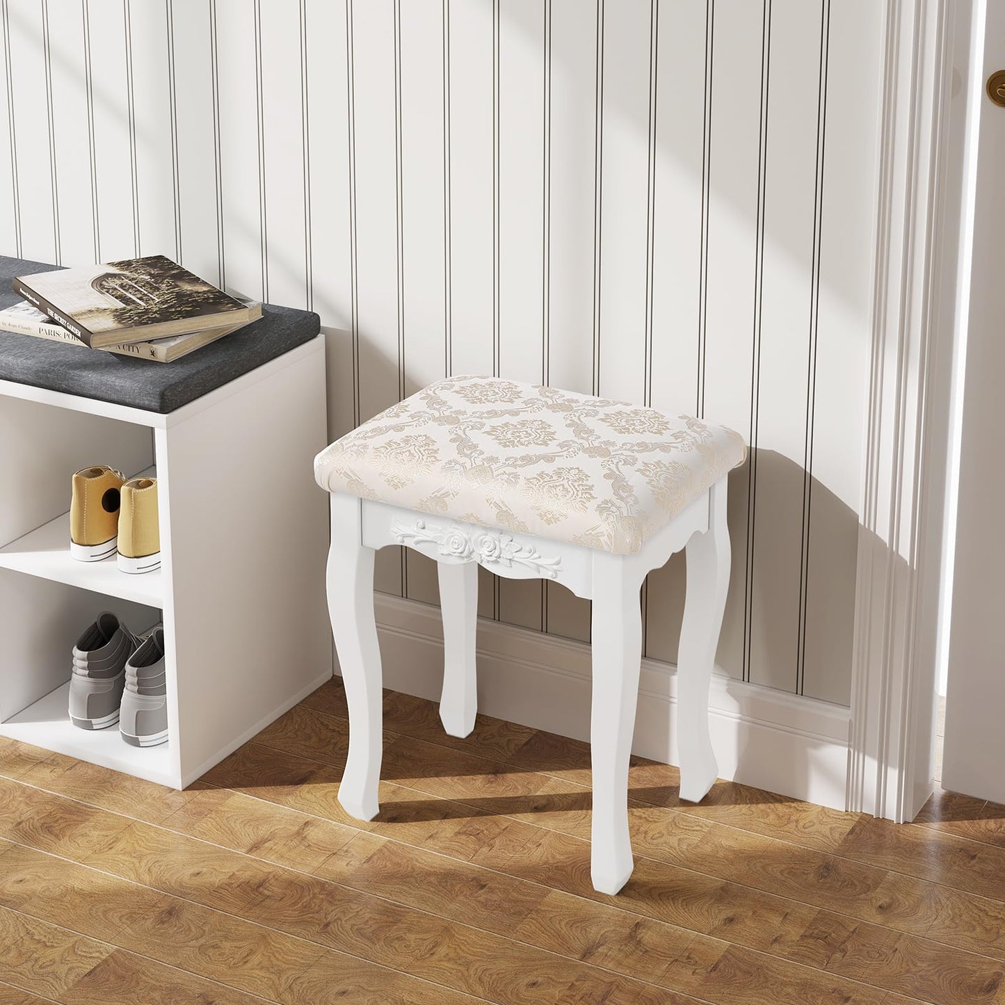 WOLTU Makeup Stool Vanity Stool, Country Style Ottoman, Baroque Padded Stool for Vanity Table, MDF Wood, White Lacquered, MB6011