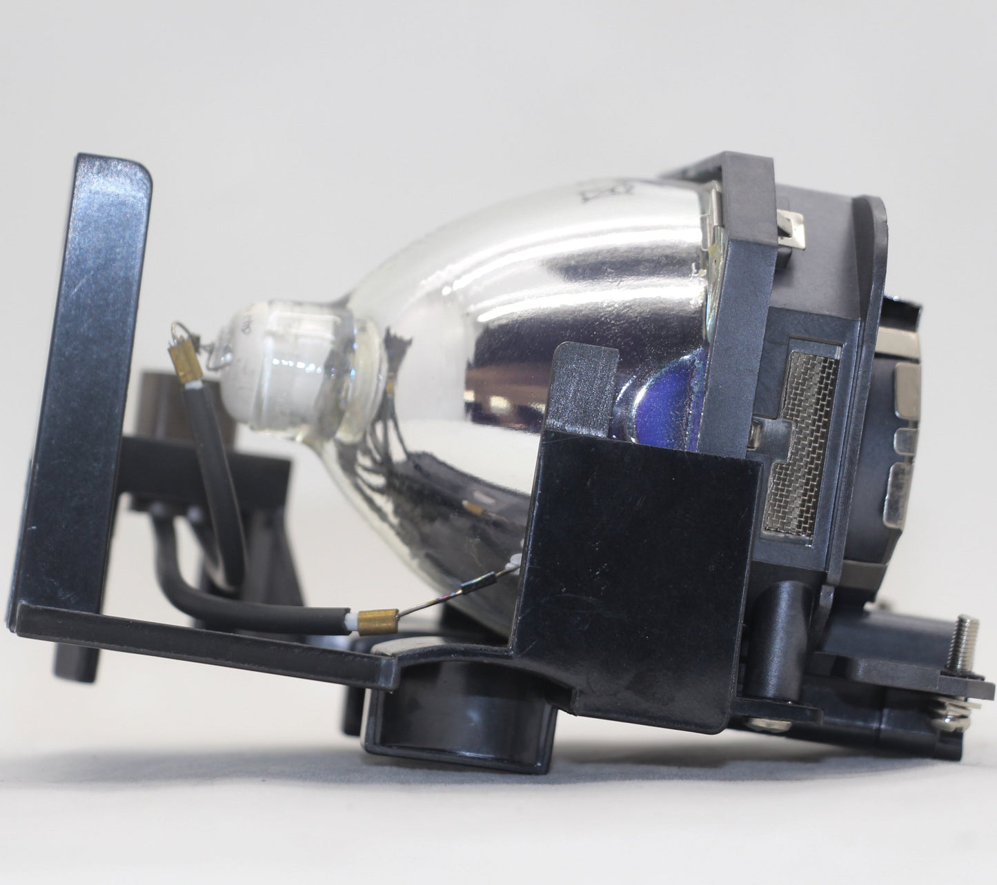 BORYLI lamp with housing for projectors PT-AX100, PT-AX100E, PT-AX100U, PT-AX200, PT-AX200E, PT-AX200U, TH-AX100 - 220 watts, white, 28600 lumens, 120 volts, 1 piece