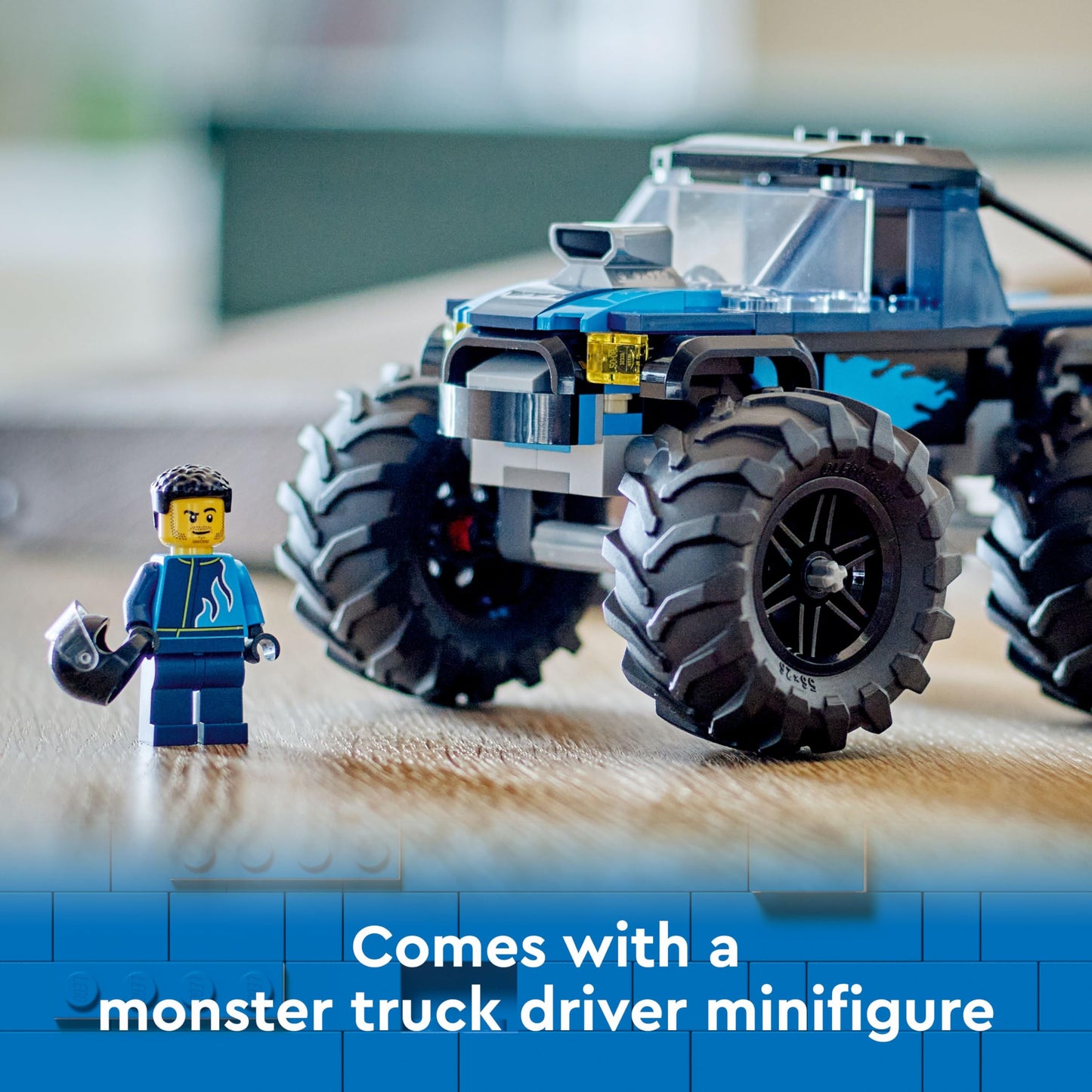 LEGO City Space Rover with Aliens, Car Set with Robot and Alien Toy Figures & City Blue Monster Truck, Off-Road Car Toy, Vehicle Set with Racing Driver Minifigure
