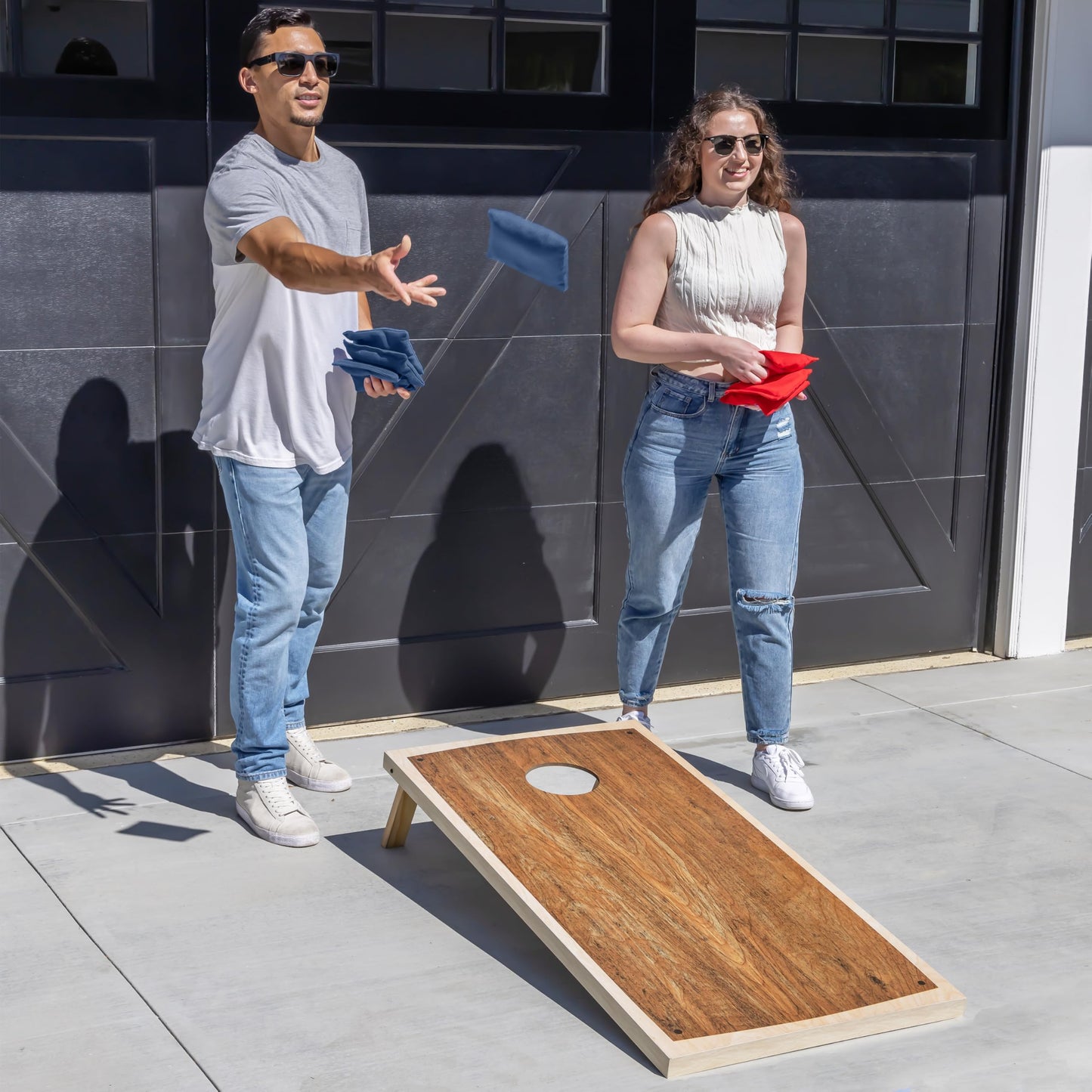 GoSports Cornhole Game Set, Handcrafted Design, 120 x 60 cm, Two Boards (120 x 60 cm), 8 Bean Bags, and Carrying Case.
