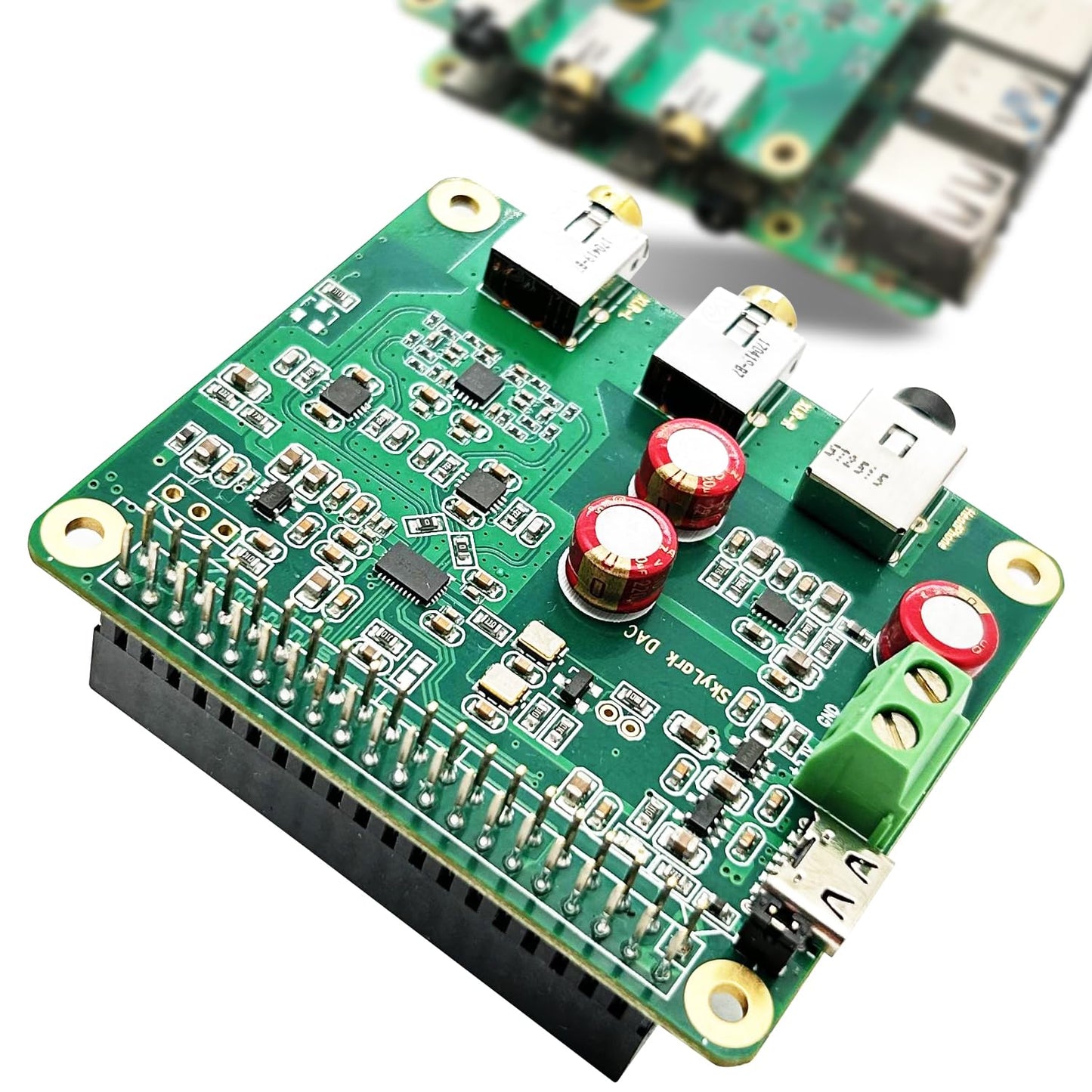 InnoMaker HiFi DAC Pro with ES9038Q2M chip for Raspberry Pi 5/4/3B+/3B/Zero - High-resolution audio card, 384 kHz/32 bit & DSD512, DAC converter for Volumio, Moode, headphone & balanced output.