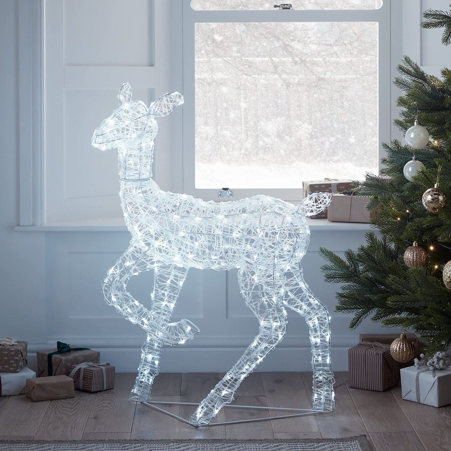 Lights4fun 120cm Swinsty LED Reindeer Family - Acrylic White Timer Christmas Figure Lighting Outdoor and Indoor - Deer Figure Christmas Decoration Outdoor