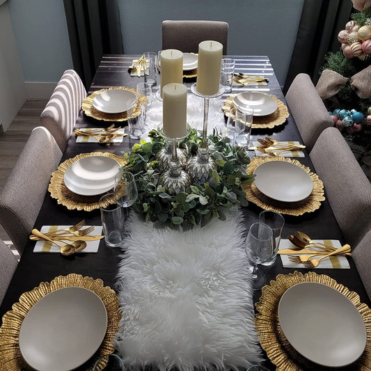 Topspitgo Faux Fur Modern Table Runner - Decorative Fur Table Runner White, Christmas Table Runner for Christmas, Wedding, Home Dining Table, Vanity, Coffee Table Modern Table Run (30x180cm)