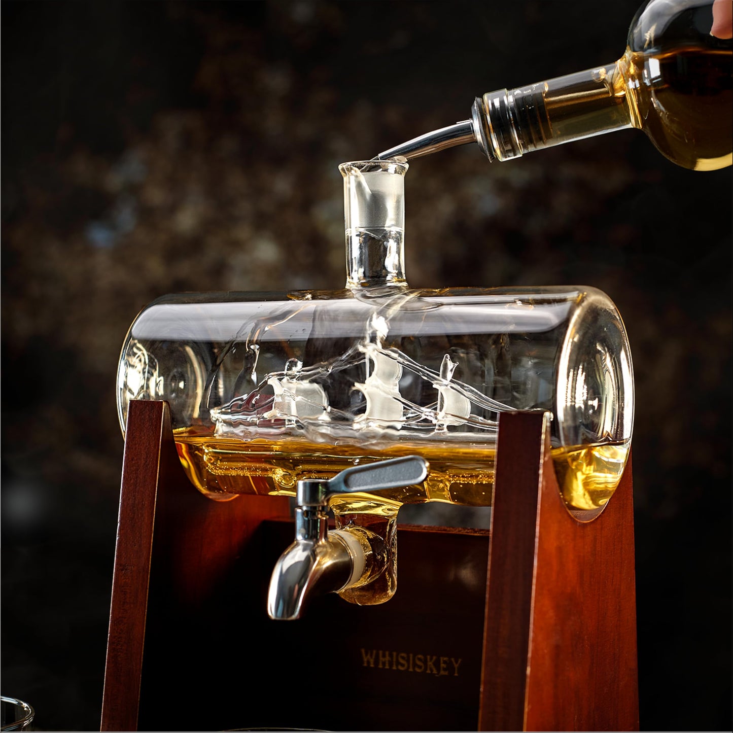 WHISISKEY Decanter Set - Whiskey Gift Set - Gifts for Men - Men's Gift - Birthday Gift for Man - Ship Decanter 1100ML, Gift Box, 2 Whisky Glasses, 4 Whisky Stones