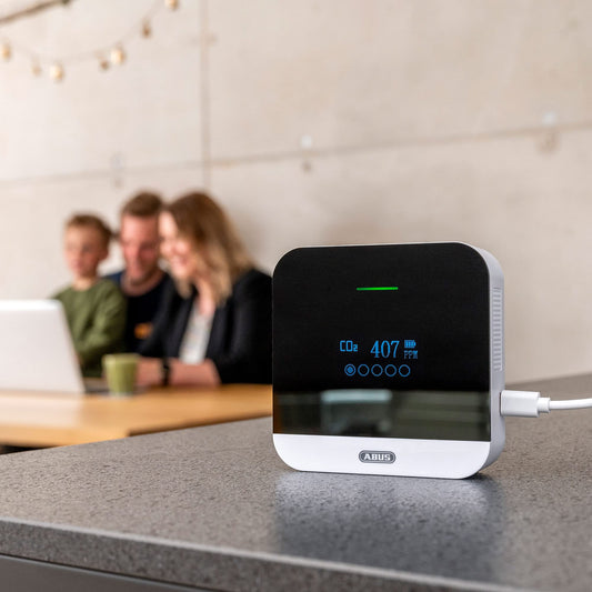 ABUS CO2 Alarm - CO2WM110 AirSecure - Monitor for air quality, humidity, and temperature in the room - with alarm and CO2 indicator - 10-year sensor.