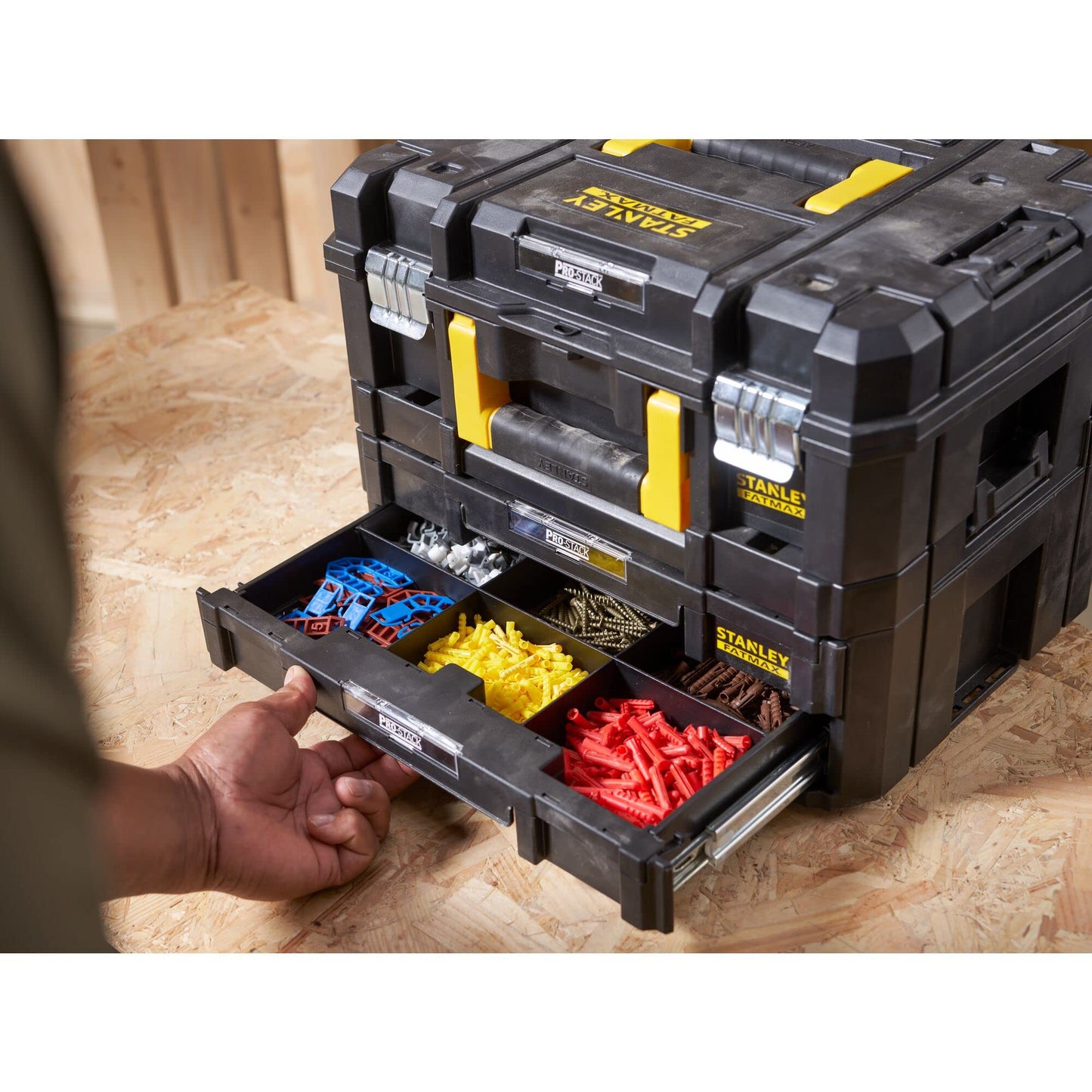 STANLEY FatMax Pro-Stack tool box empty tool case - tool chest (21.5L capacity, with 2 drawers and organizers for small parts, with metal closures) FMST1-71981