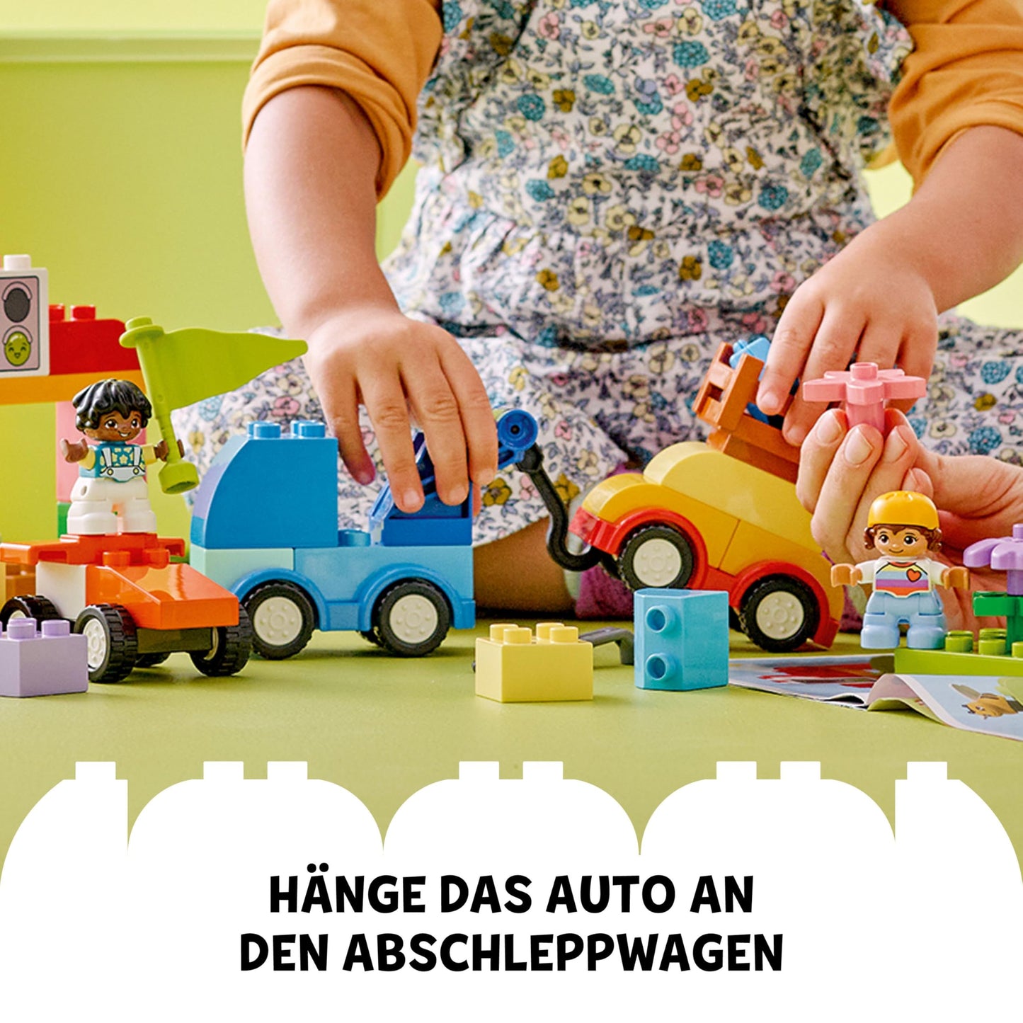LEGO DUPLO Bricks Box Cars and Trucks - Educational toy for boys & girls from 1 year old - Toy for toddlers with 1-2-3 bricks, 2 figures and 3 vehicles for playing and building - Gift - 10439