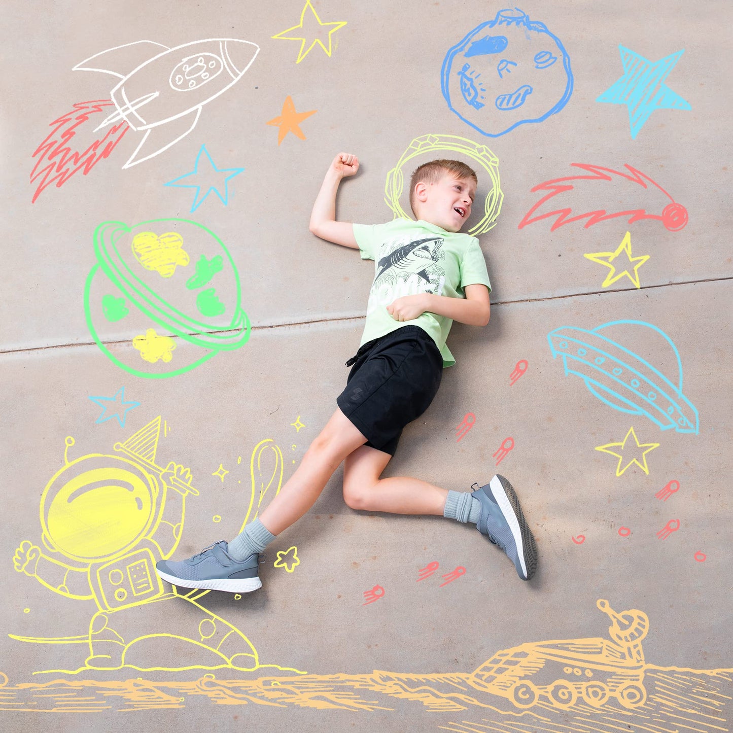 JOYIN 120 Piece Chalk, Giant box Non-Toxic Jumbo Washable Sidewalk Chalk, Sidewalk Chalk for Blackboard and Street in 10 Colors, Kids and Teacher Chalk Set