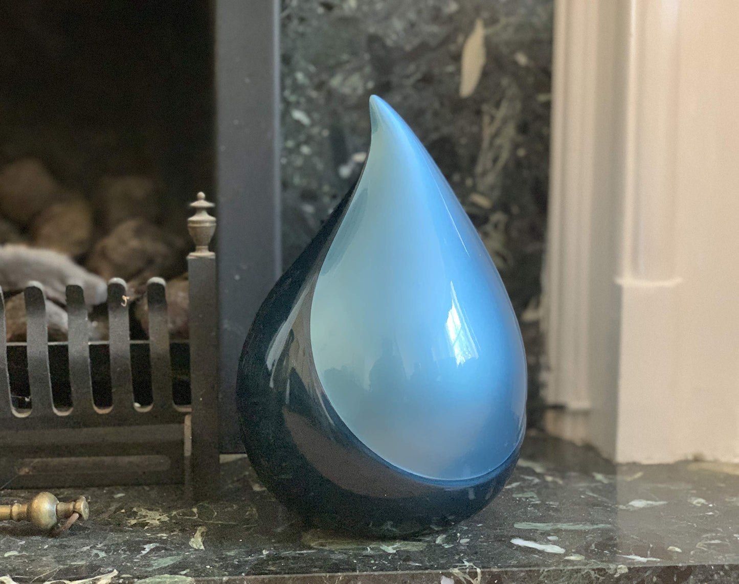 Aesthetic Urns cremation urn made of fiberglass in teardrop shape, Blue.
