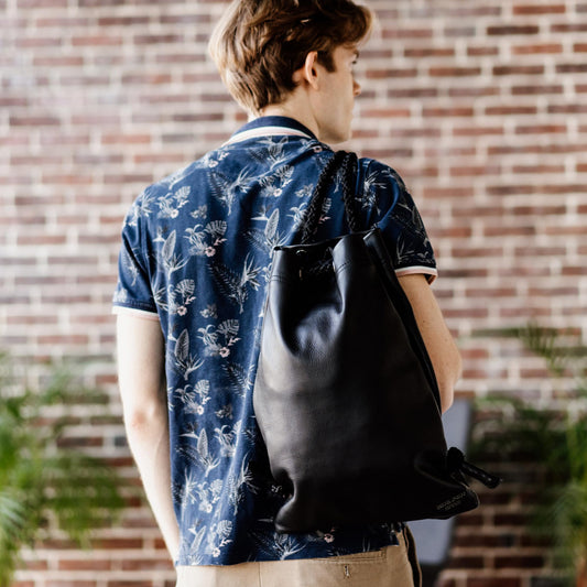 Berlin Bags Premium gym bag made of leather, sports backpack with drawstring for women and men - Black