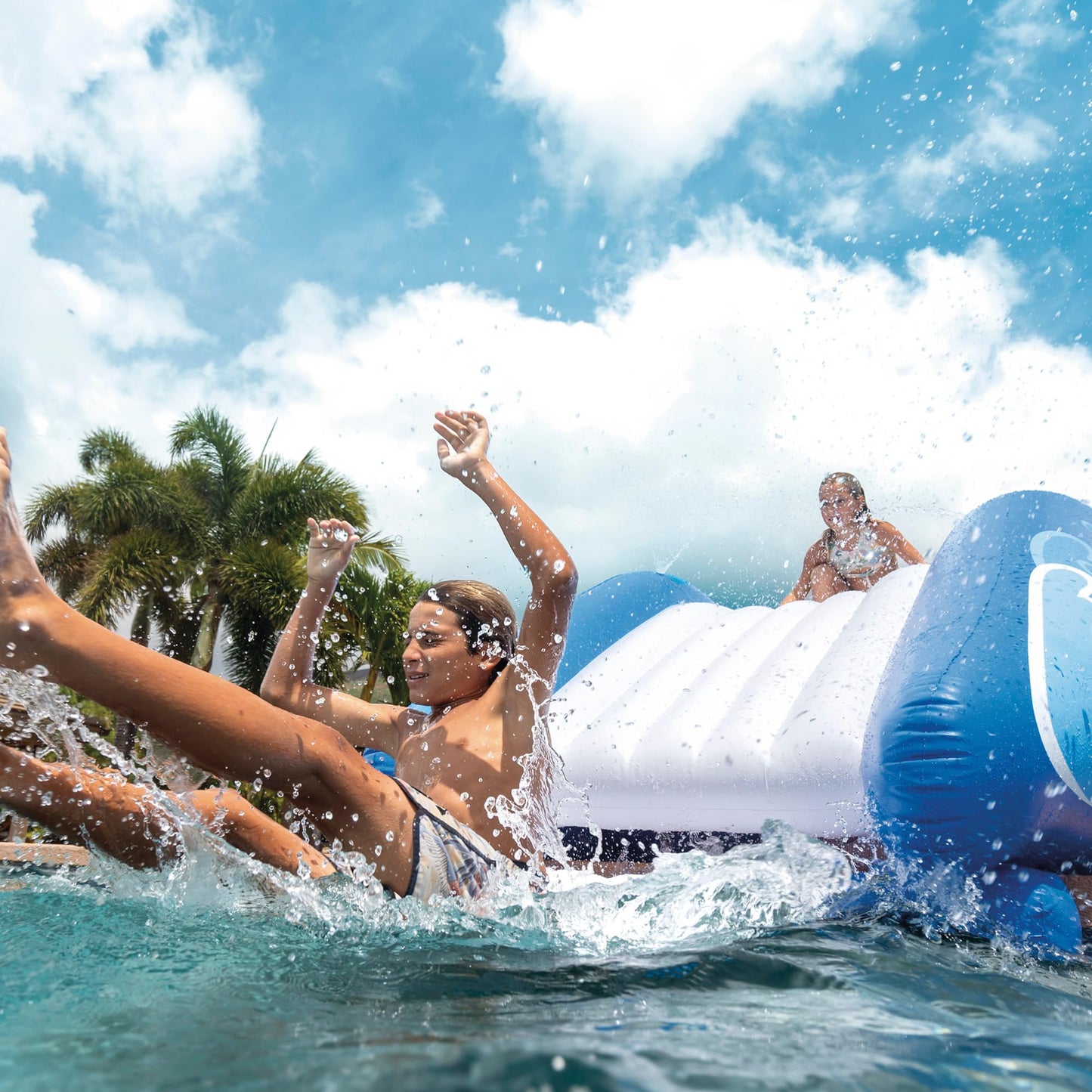 Intex 58849NP - Inflatable Slide Kool Splash, Vinyl, Multicolored, 333 x 206 x 117 cm.