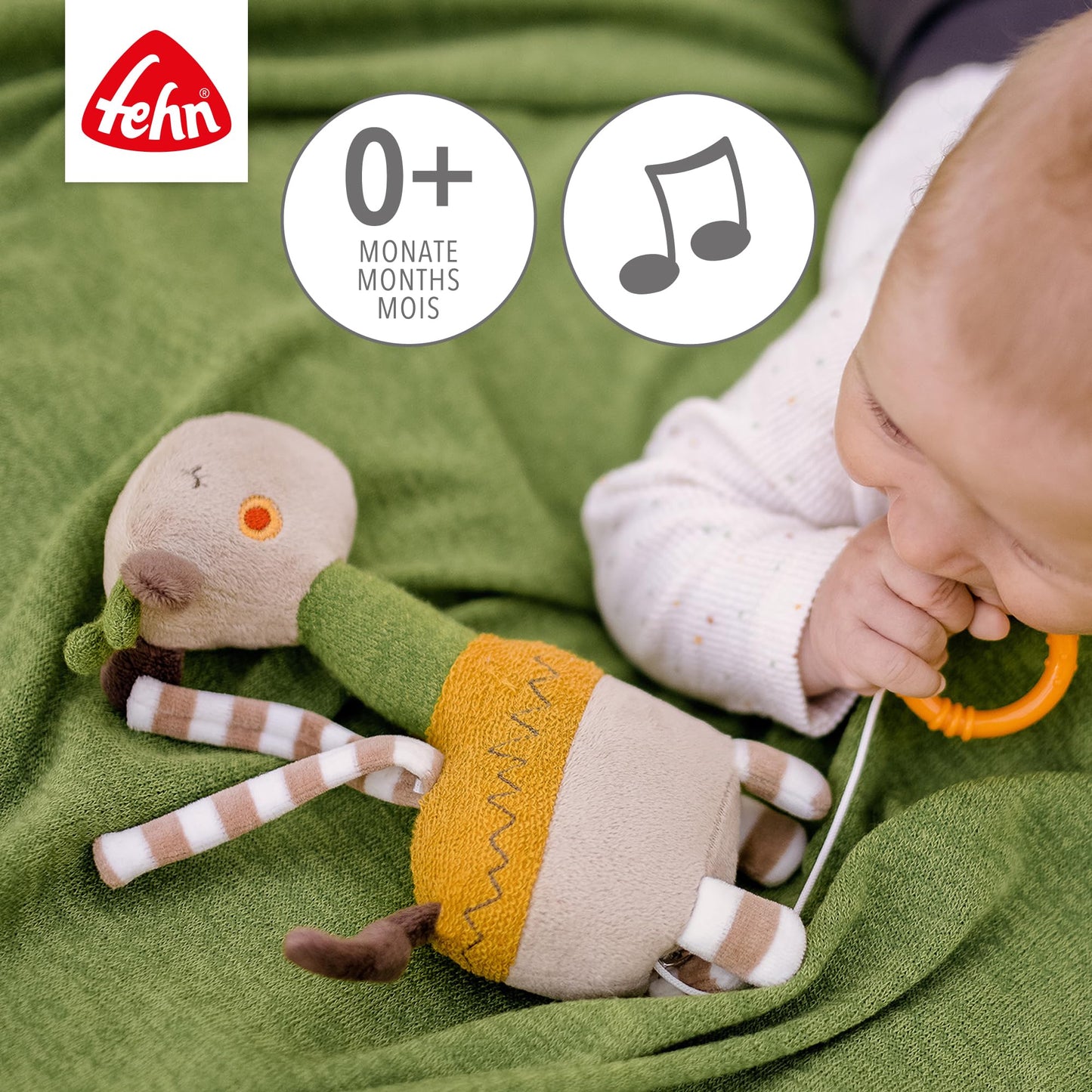 Fehn 059083 Mini Music Box Giraffe Lotta - Cuddly music box with removable music box - Melody "Sleep baby sleep" - With attachment - For babies from 0 months - Size: 20 cm